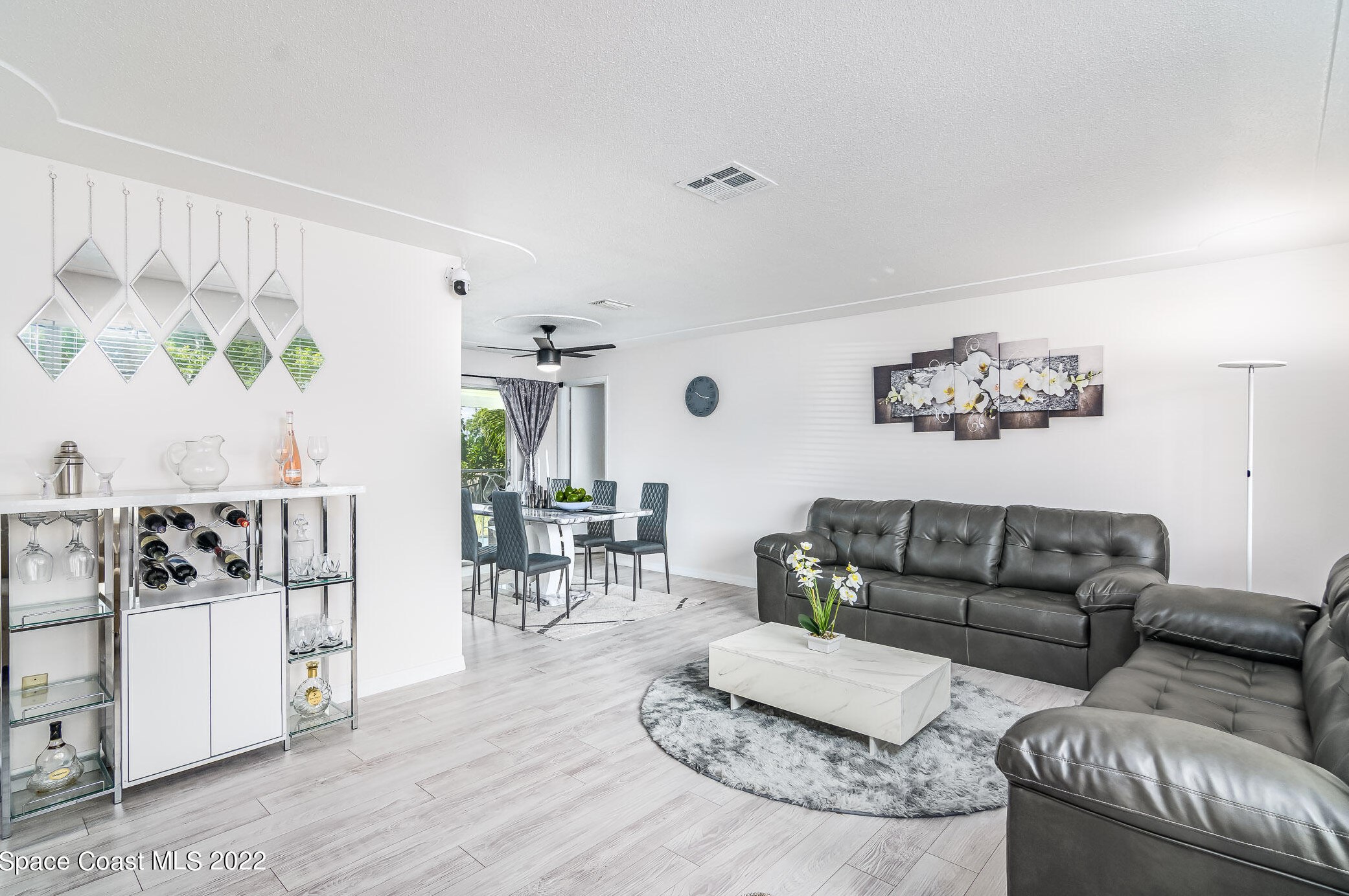 1505 Central Ave, Merritt Island FL 32952-5677 exterior