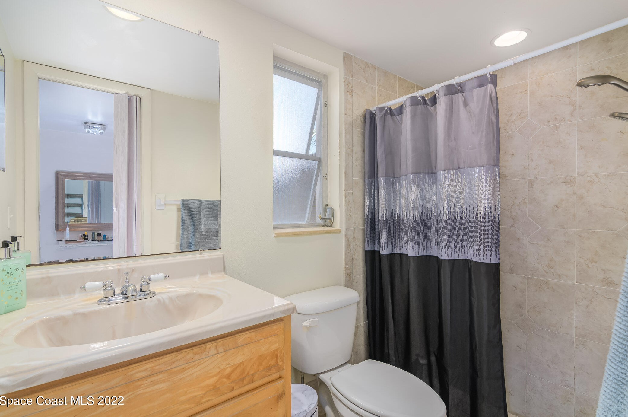 1505 Central Ave, Merritt Island FL 32952-5677 exterior