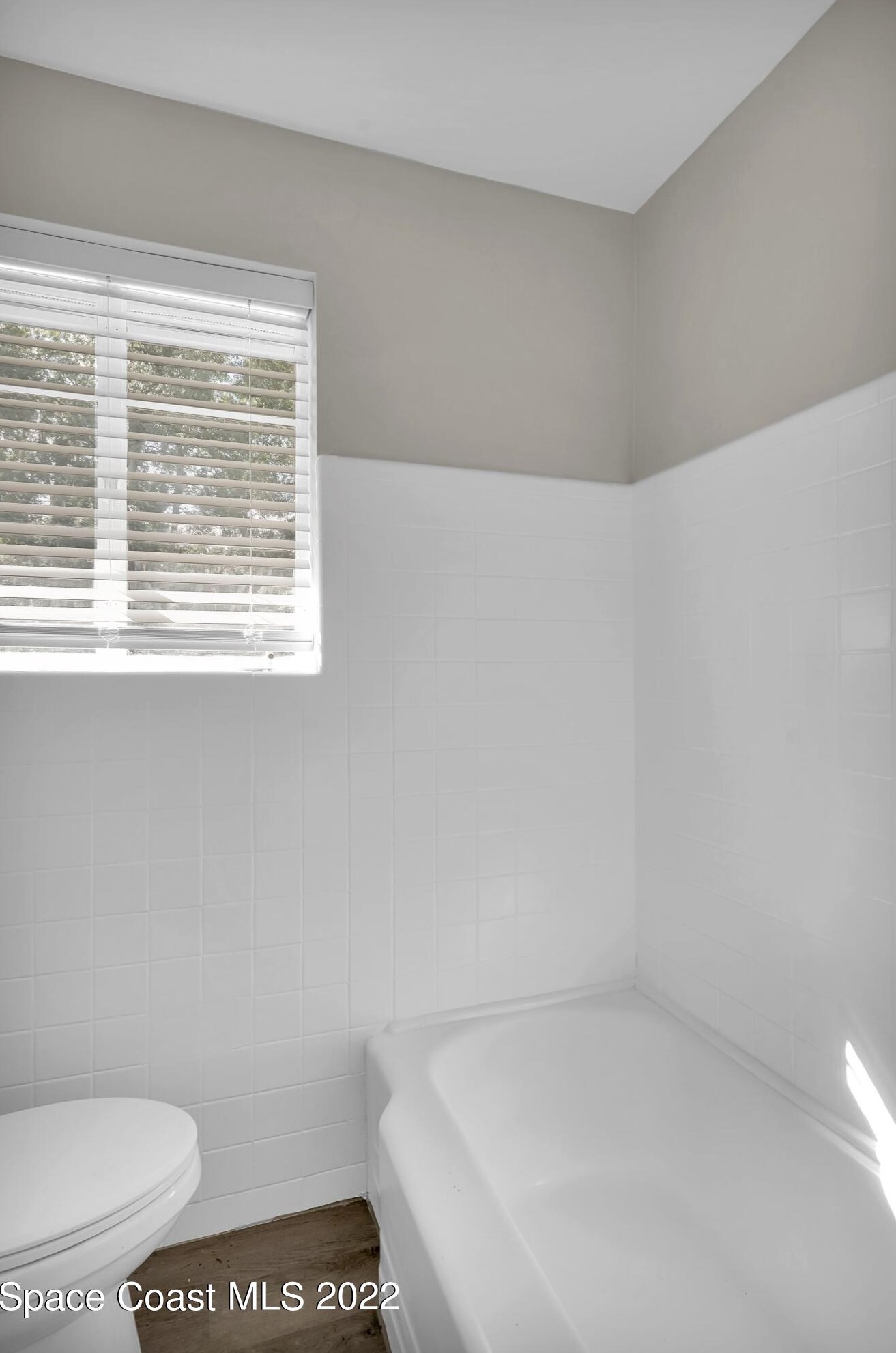 6537 Pottsburg Dr, Jacksonville FL  32211-7255 exterior