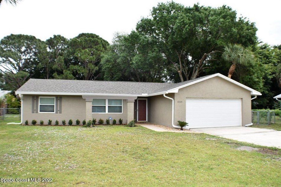 3335 Jay Tee Dr, Melbourne, FL 32901
