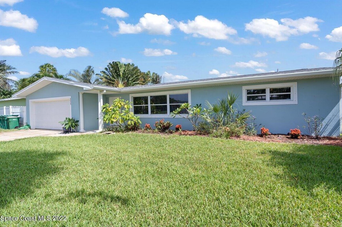 215 Robert Way, Melbourne, FL 32937-3429