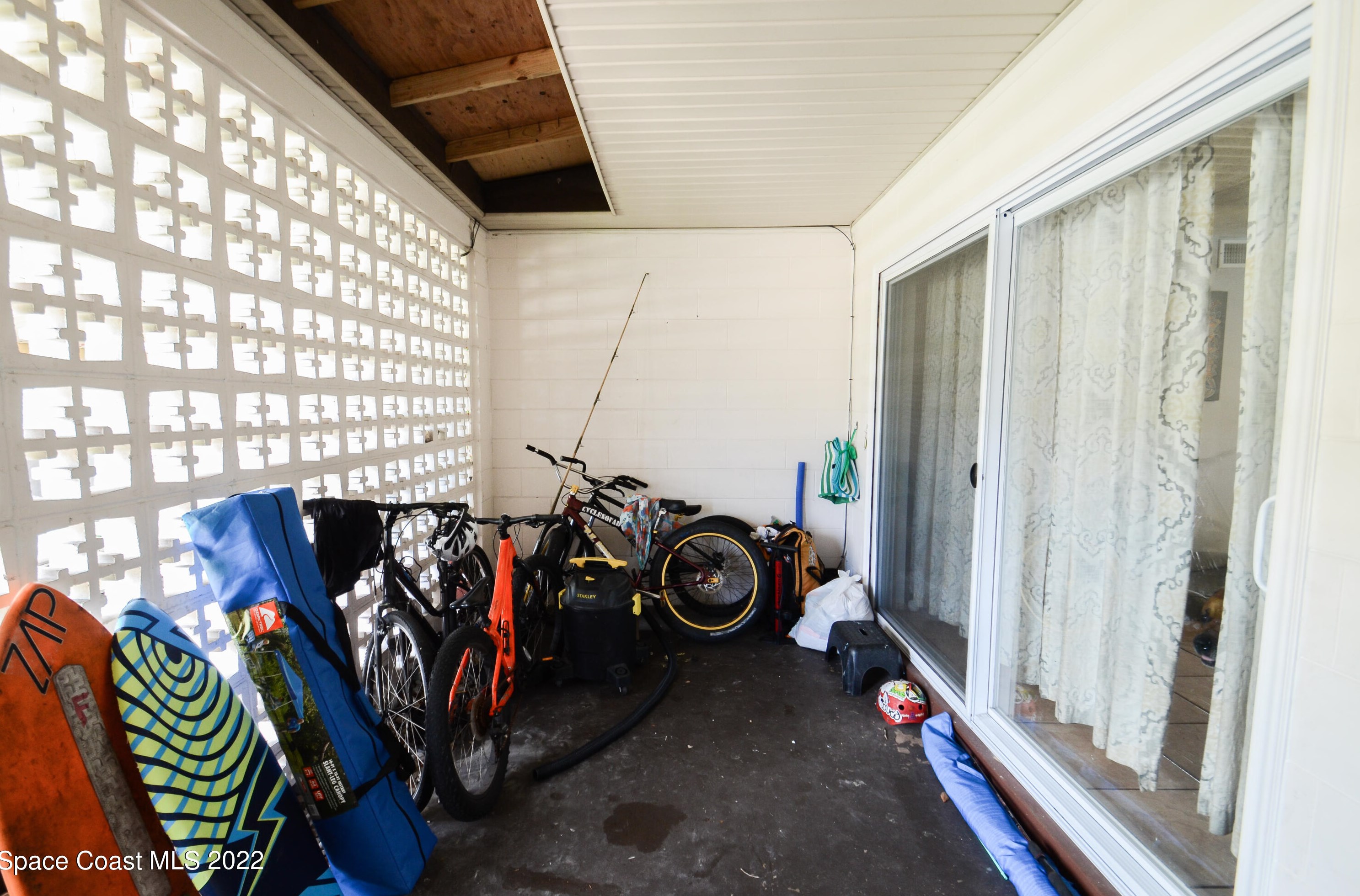 20 Carib Dr, Merritt Island FL  32952-3613 exterior