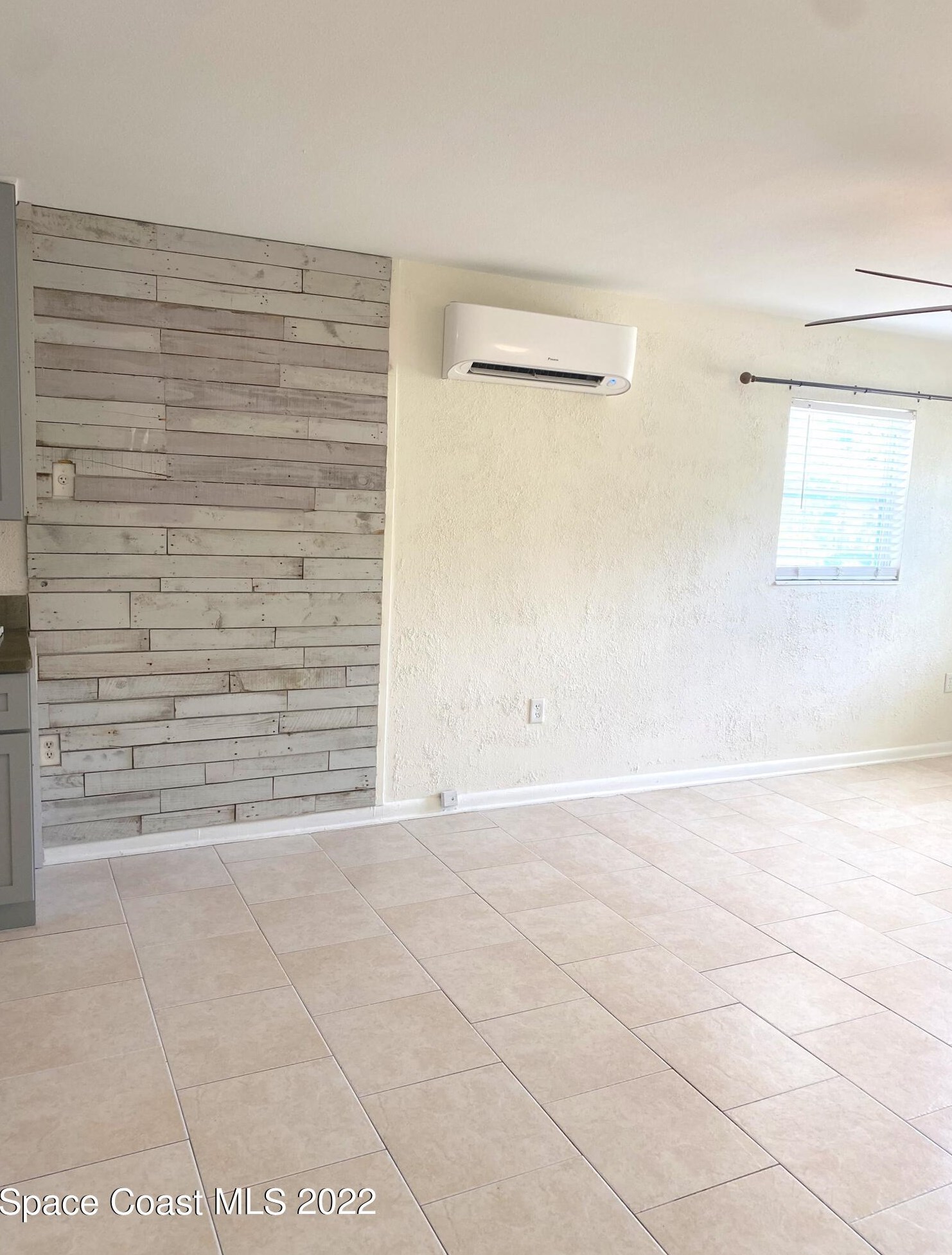 1868 Pineapple Ave, Melbourne FL  32935-7652 exterior