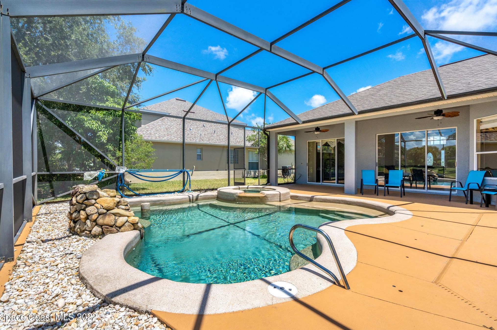 3407 Peninsula Cir, Melbourne FL  32940-1110 exterior