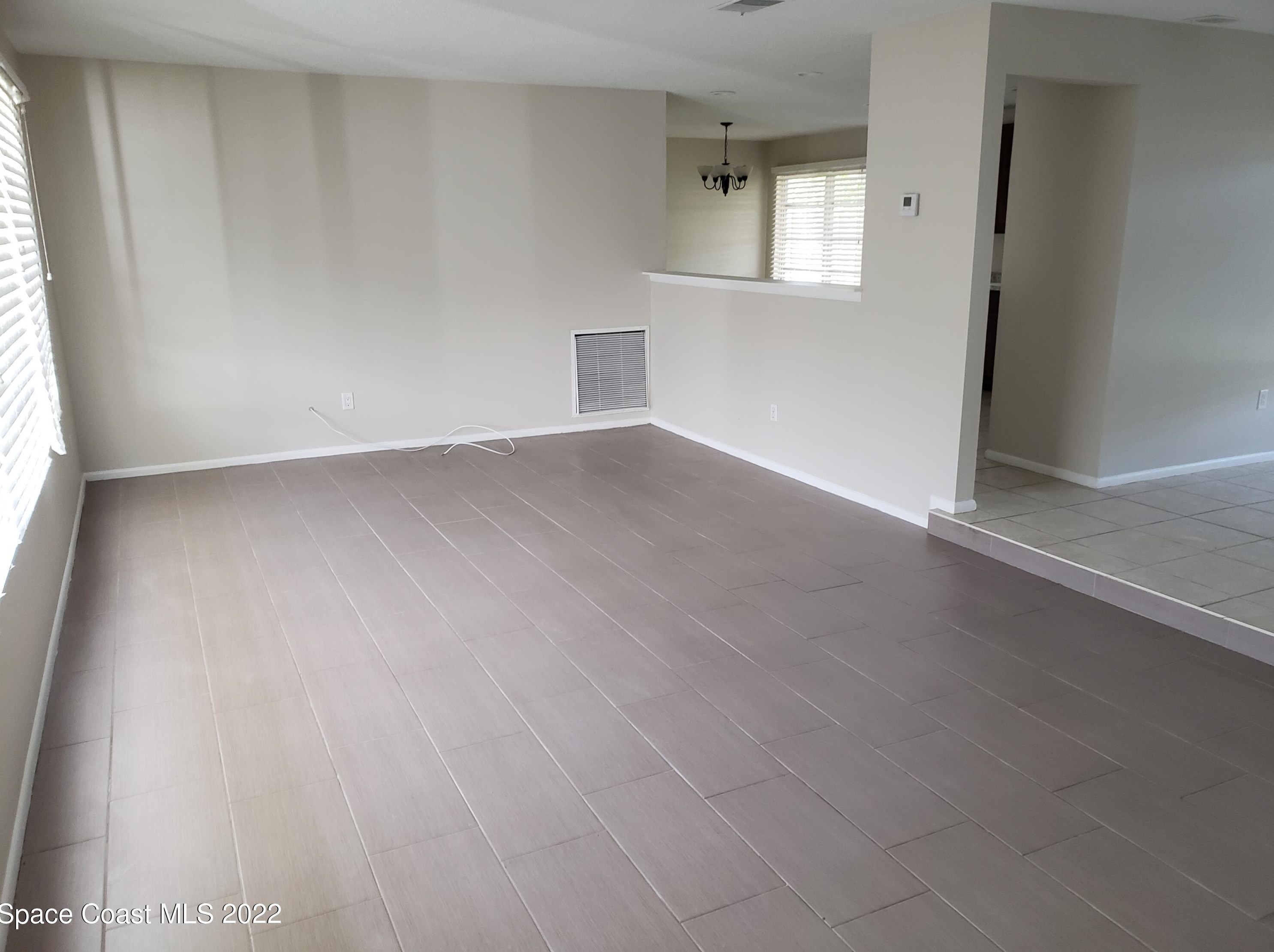 1822 Cadillac Cir S, Melbourne, FL 32935
