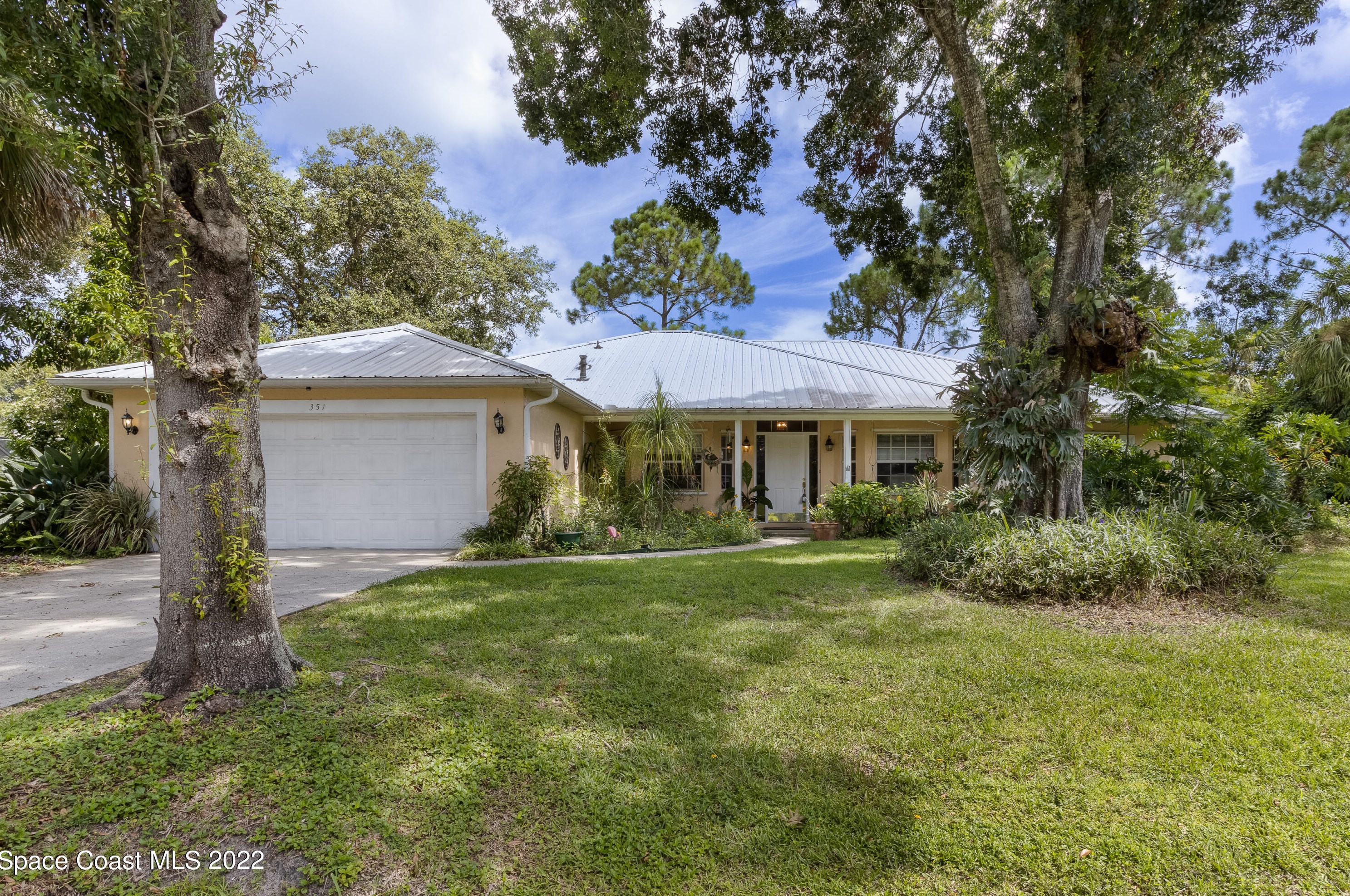 351 Myakka St, Melbourne, FL 32907-1312
