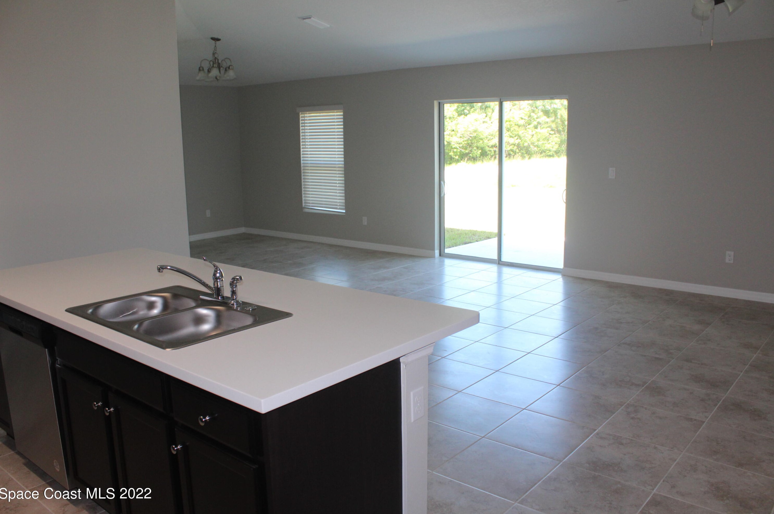 202 Nw Franciscan Ave, Melbourne, FL 32907