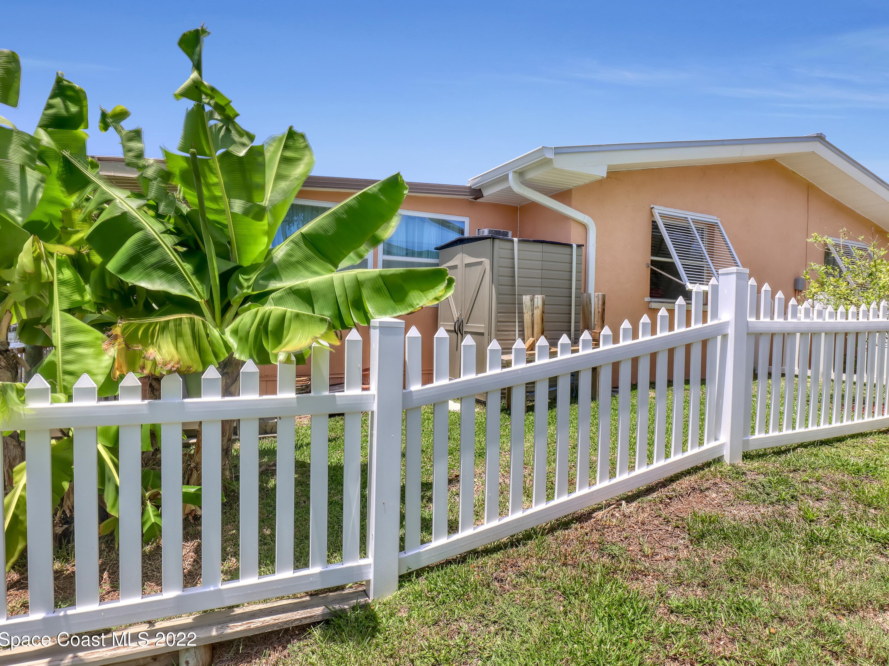 1675 Rochelle Pkwy, Merritt Island FL  32952-5649 exterior