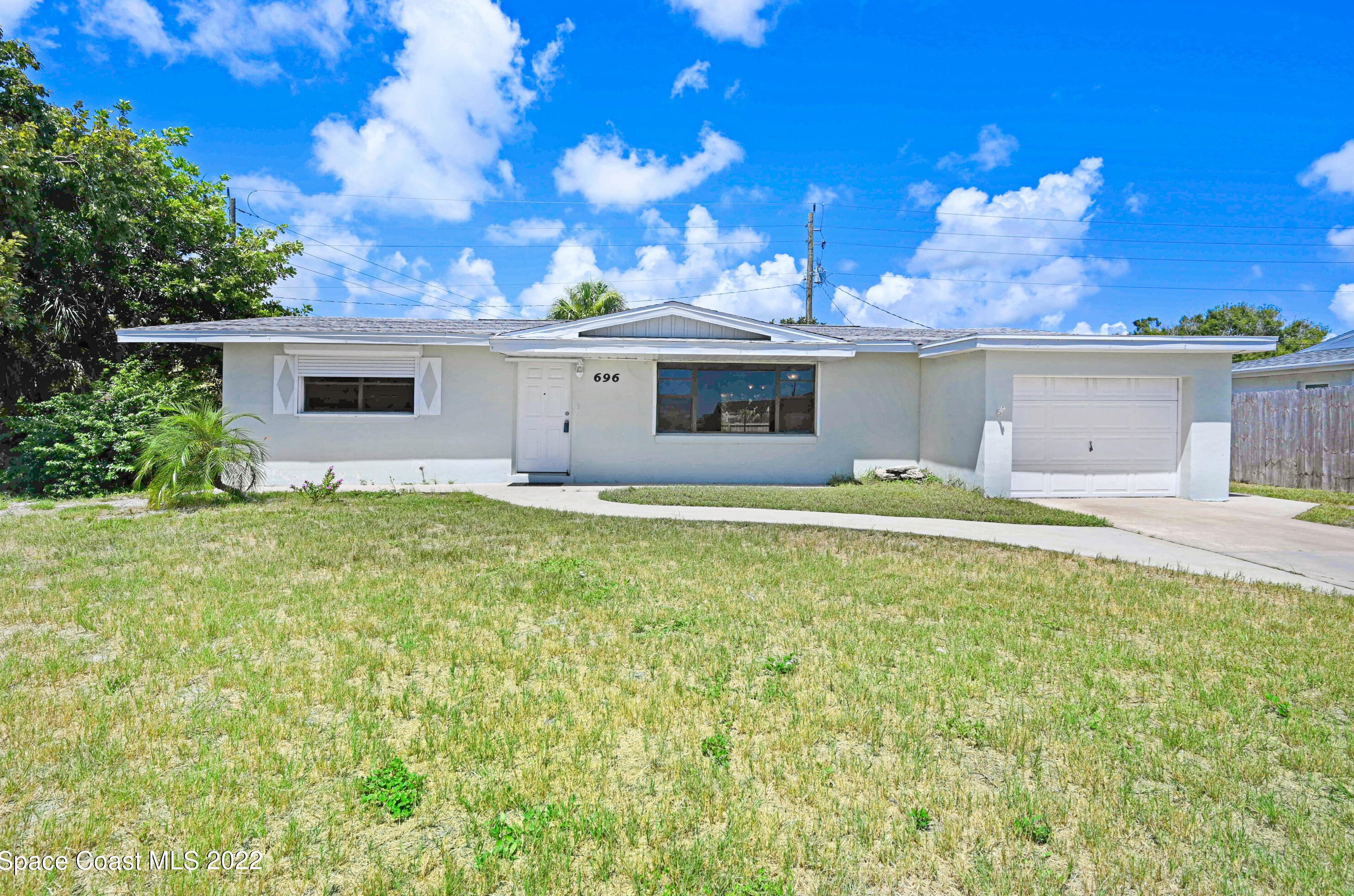 696 Van Buren St, Melbourne, FL 32935-3956
