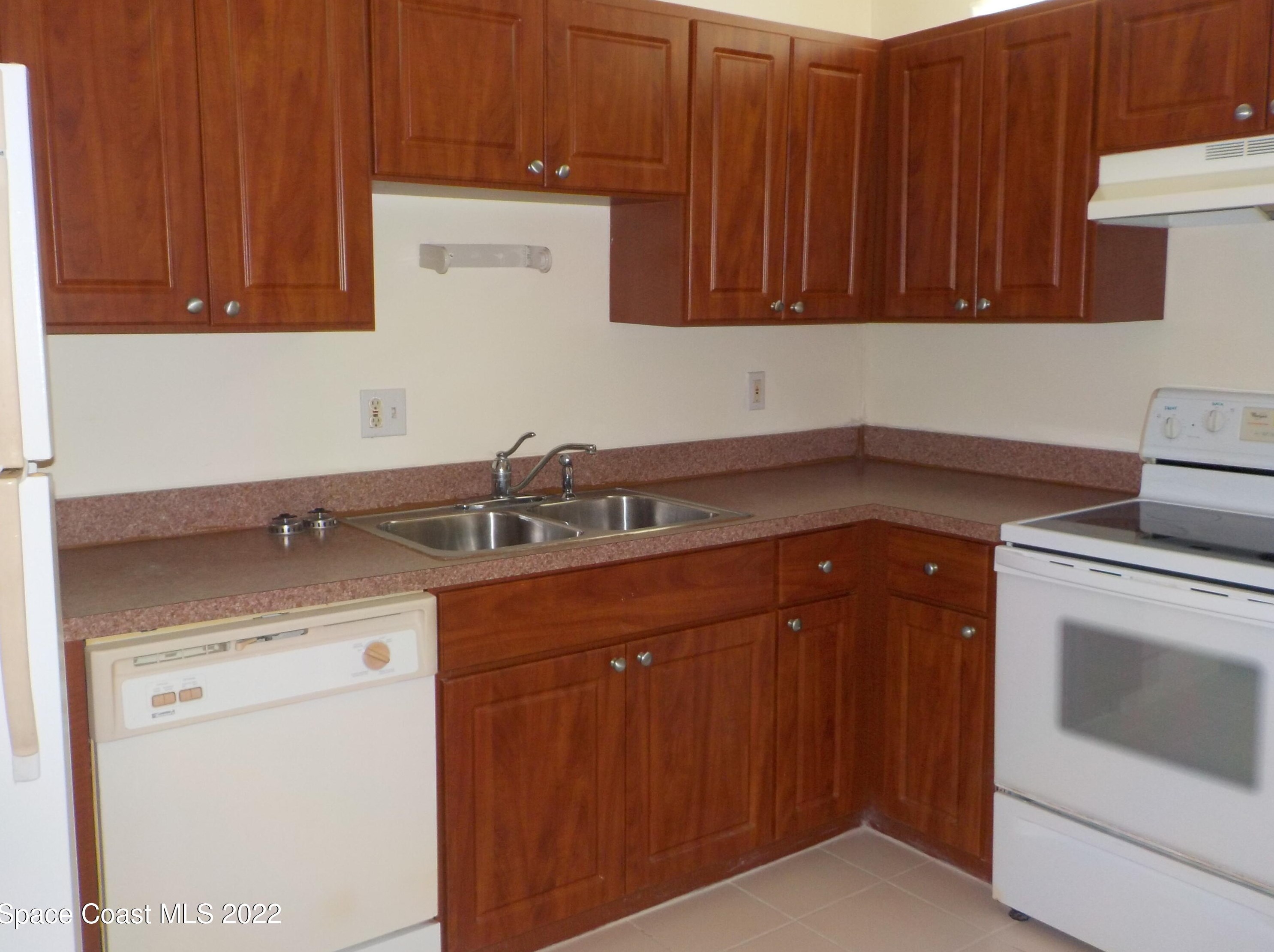 3218 Vista Oaks Cir Ne, Melbourne, FL 32905