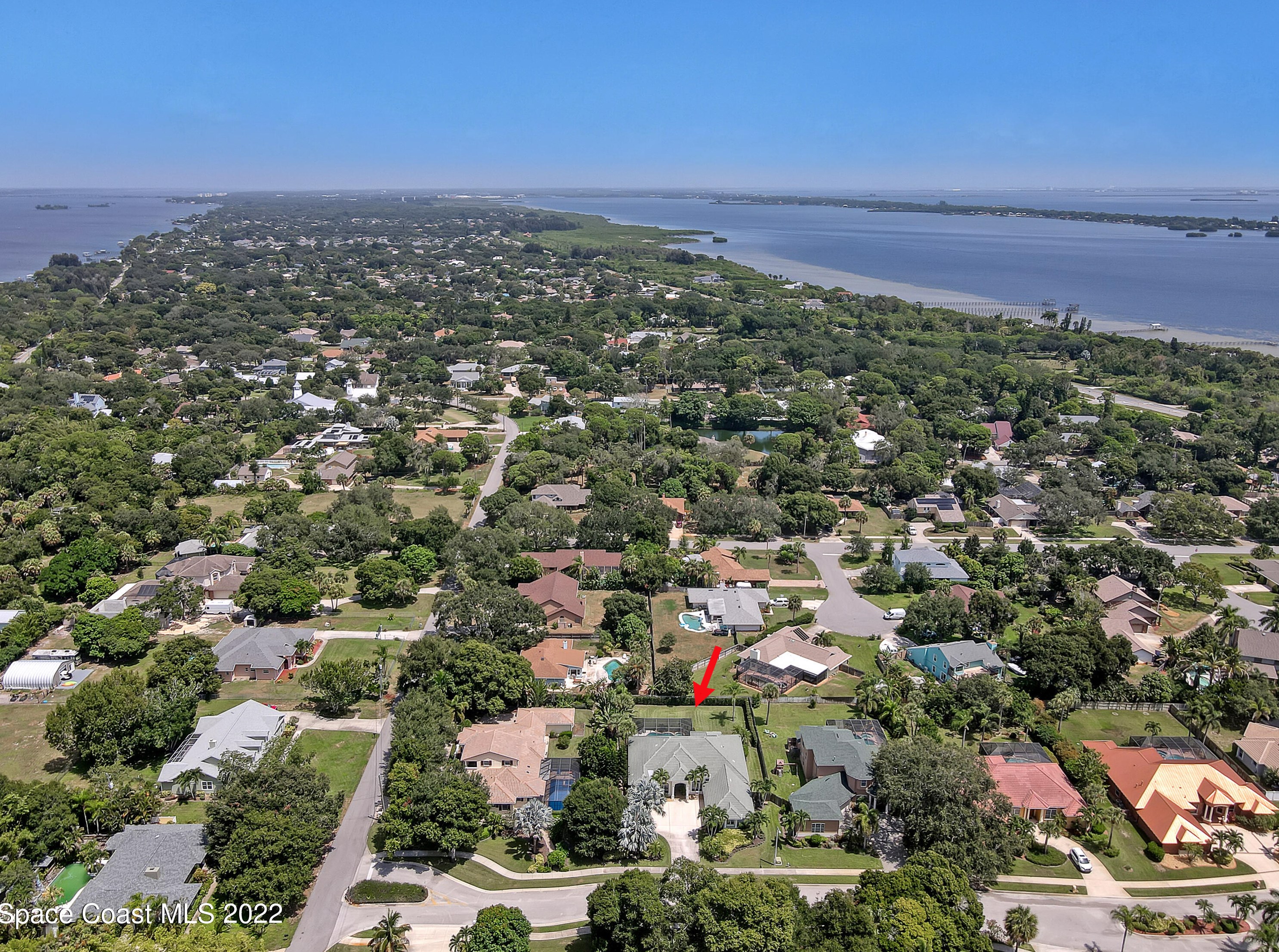 222 Rainbow St, Merritt Island, FL 32952-6239