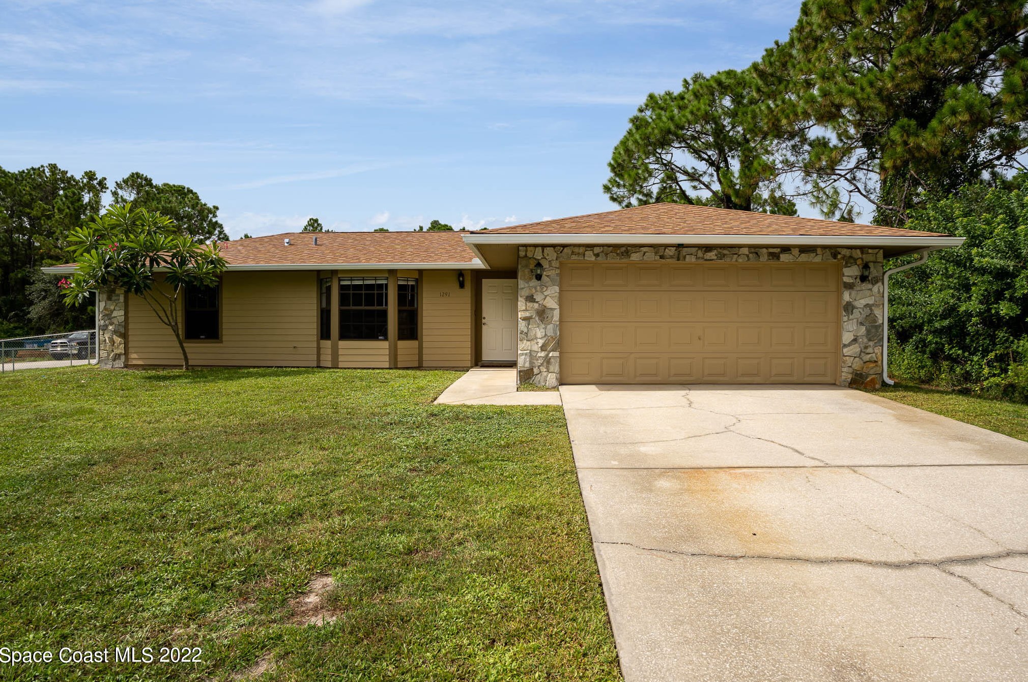 1291 Daton Rd, Melbourne, FL 32908-7518