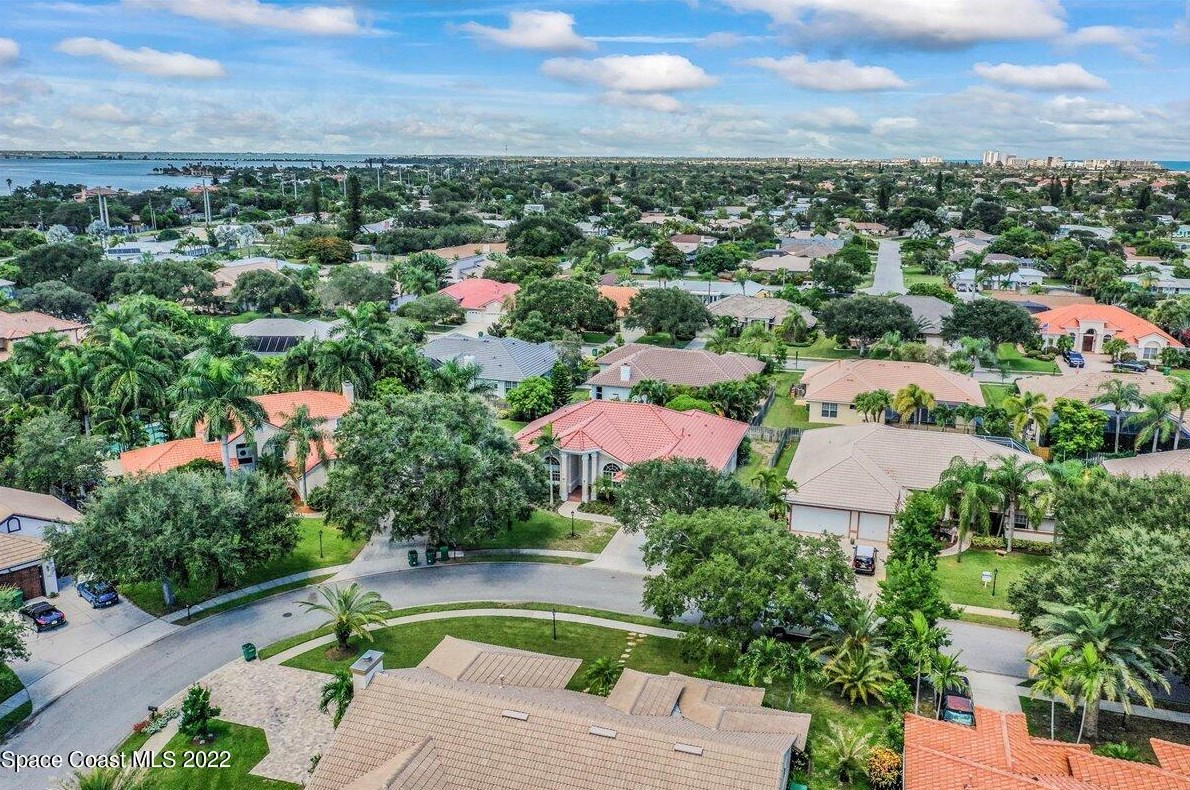 535 Newport Dr, Melbourne FL  32903-4026 exterior
