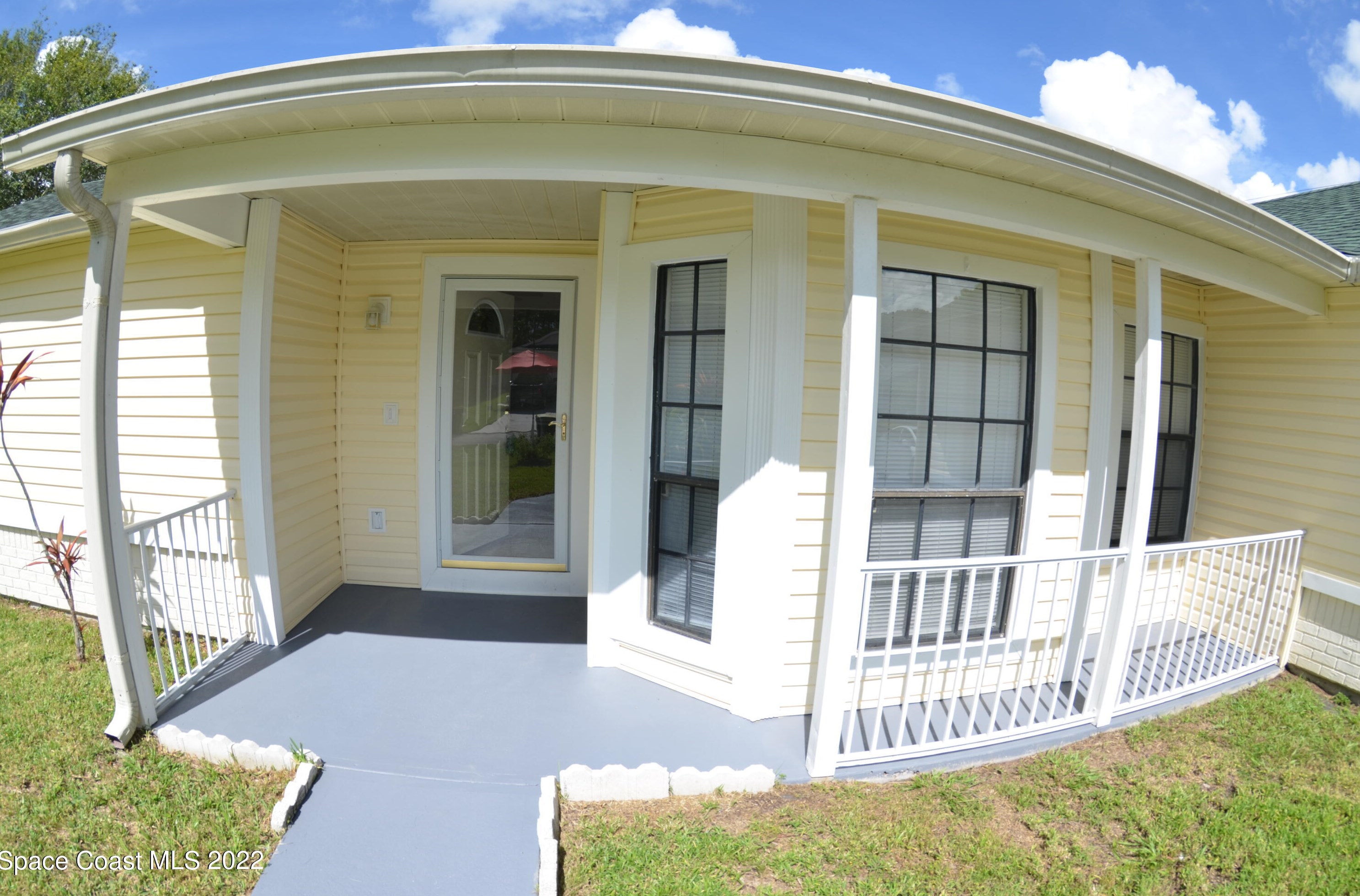 1240 Snowbird Ave, Melbourne, FL 32907-8093