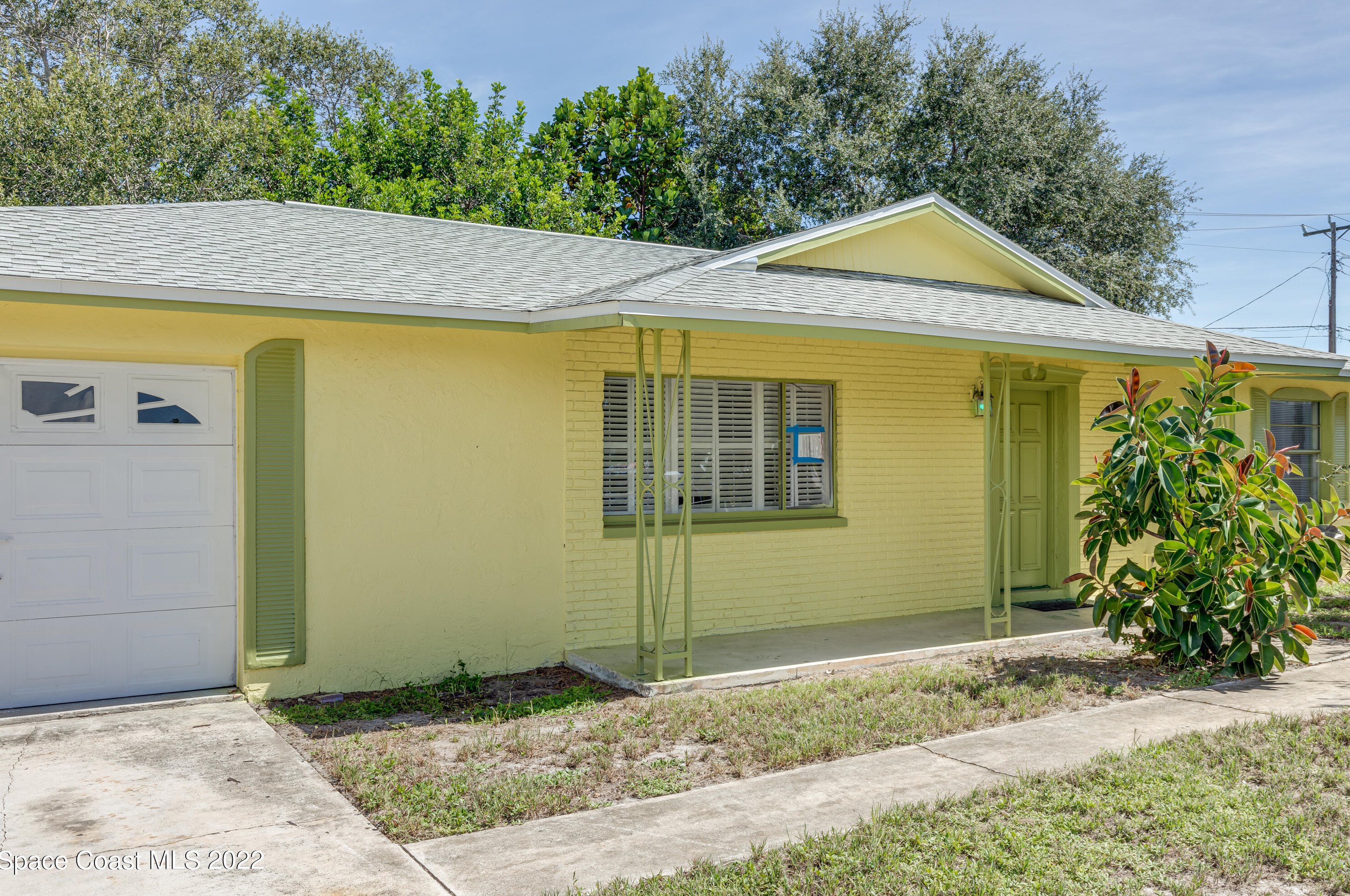 1112 Flotilla Club Dr, Melbourne, FL 32937-4213