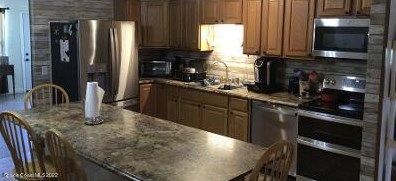 1209 Sunwood Dr, Melbourne, FL 32935-6062