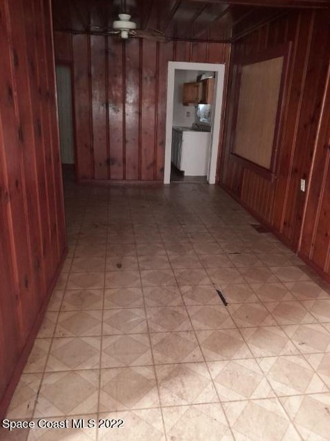 2420 Stone St, Melbourne, FL 32901-5573