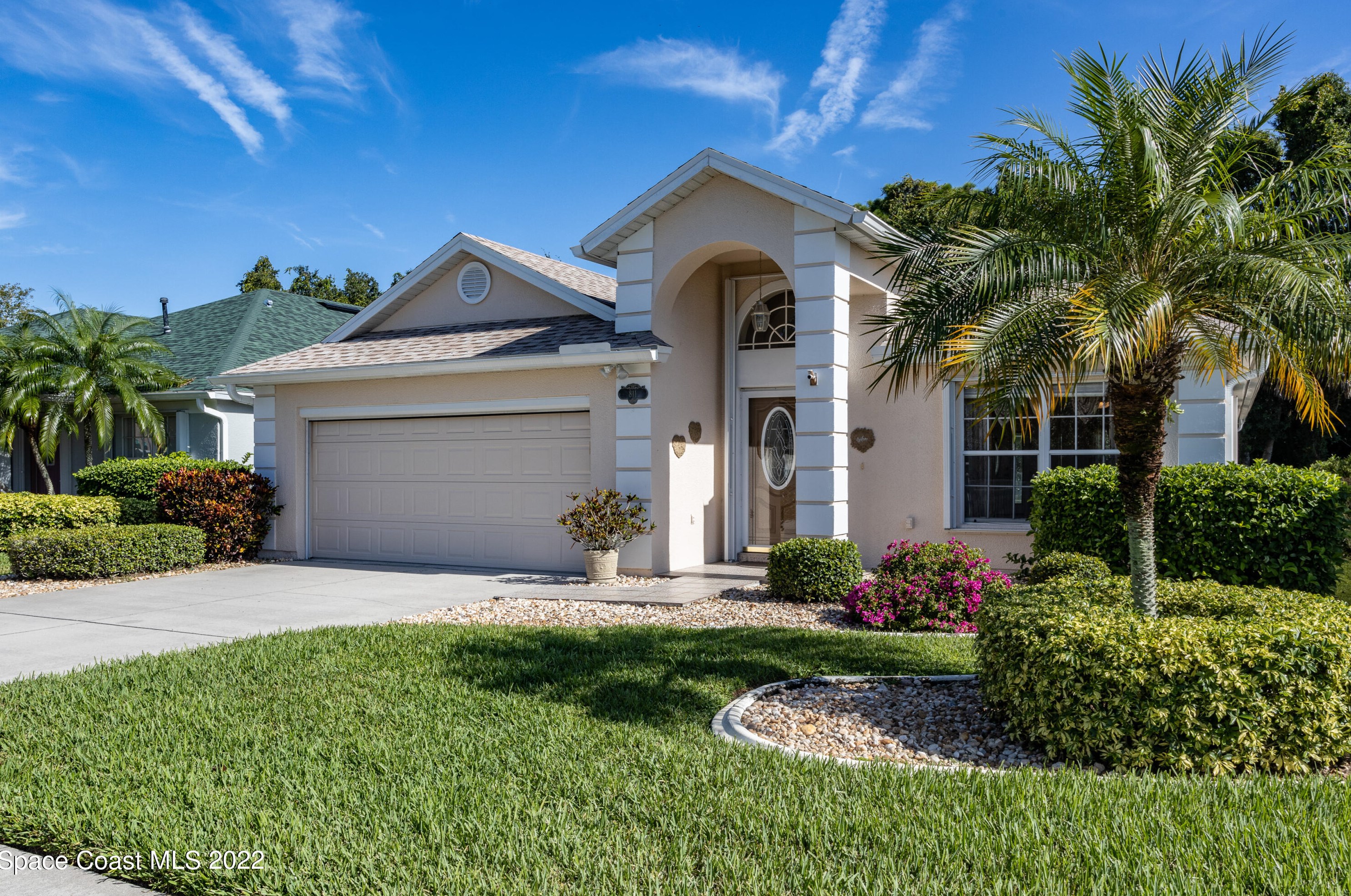 811 Misty Creek Dr, Melbourne, FL 32940-6439