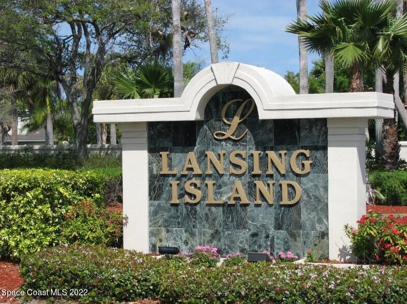 113 Lansing Island Dr, Melbourne, FL 32937-5354
