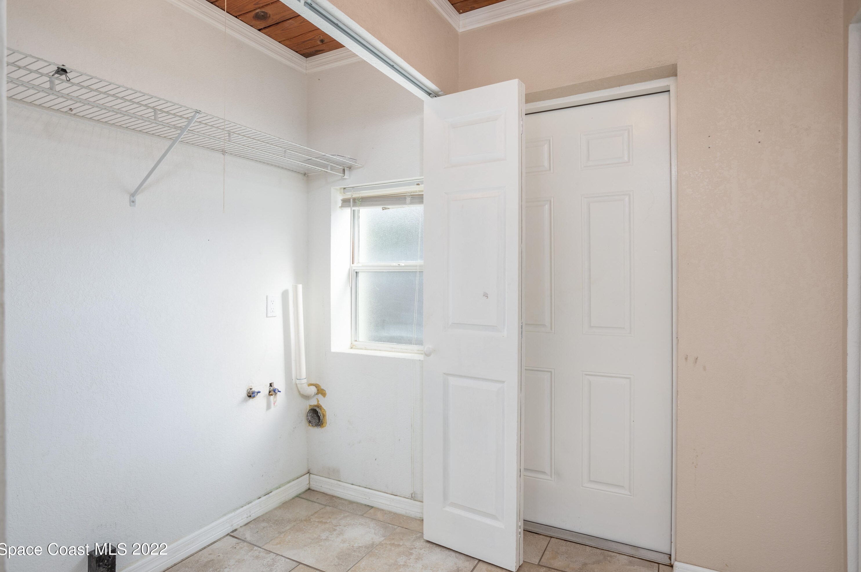 1220 Robin Dr, Merritt Island FL  32952-5173 exterior