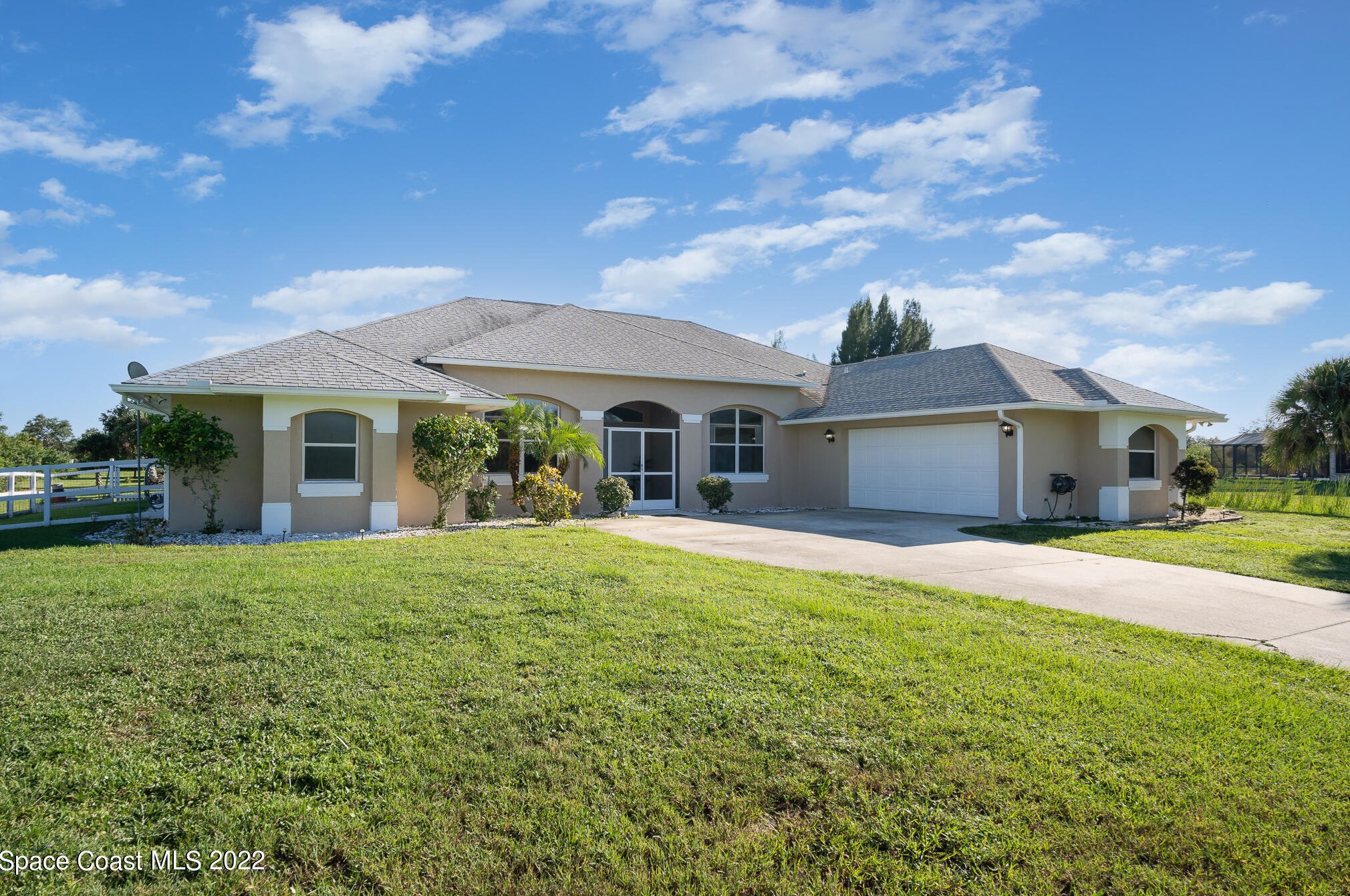 261 Appaloosa St, Melbourne, FL 32909-1104