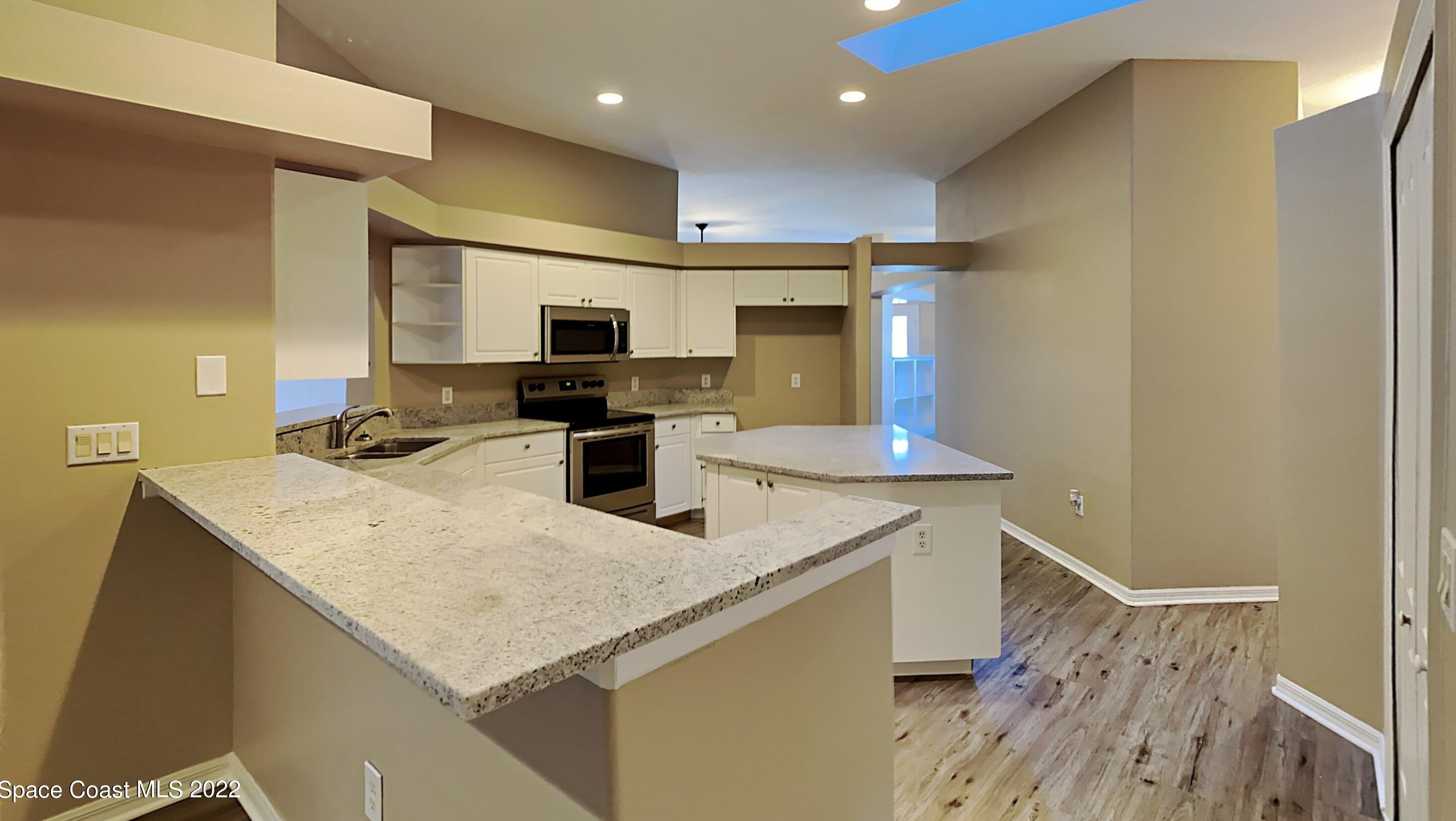 813 Potomac Dr, Melbourne, FL 32904-1803