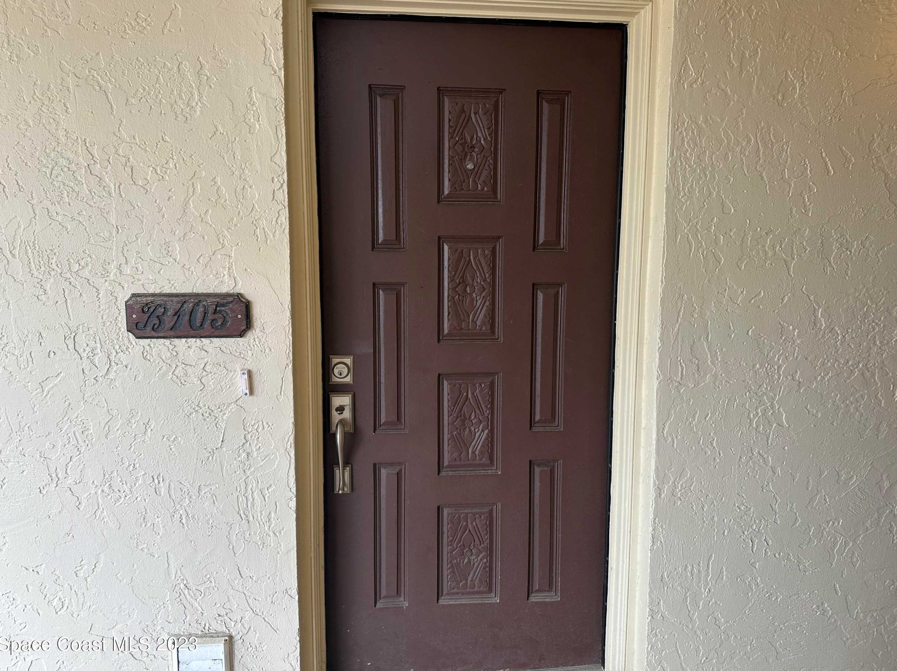 1860 N Atlantic Ave #105, Cocoa Beach, FL 32931