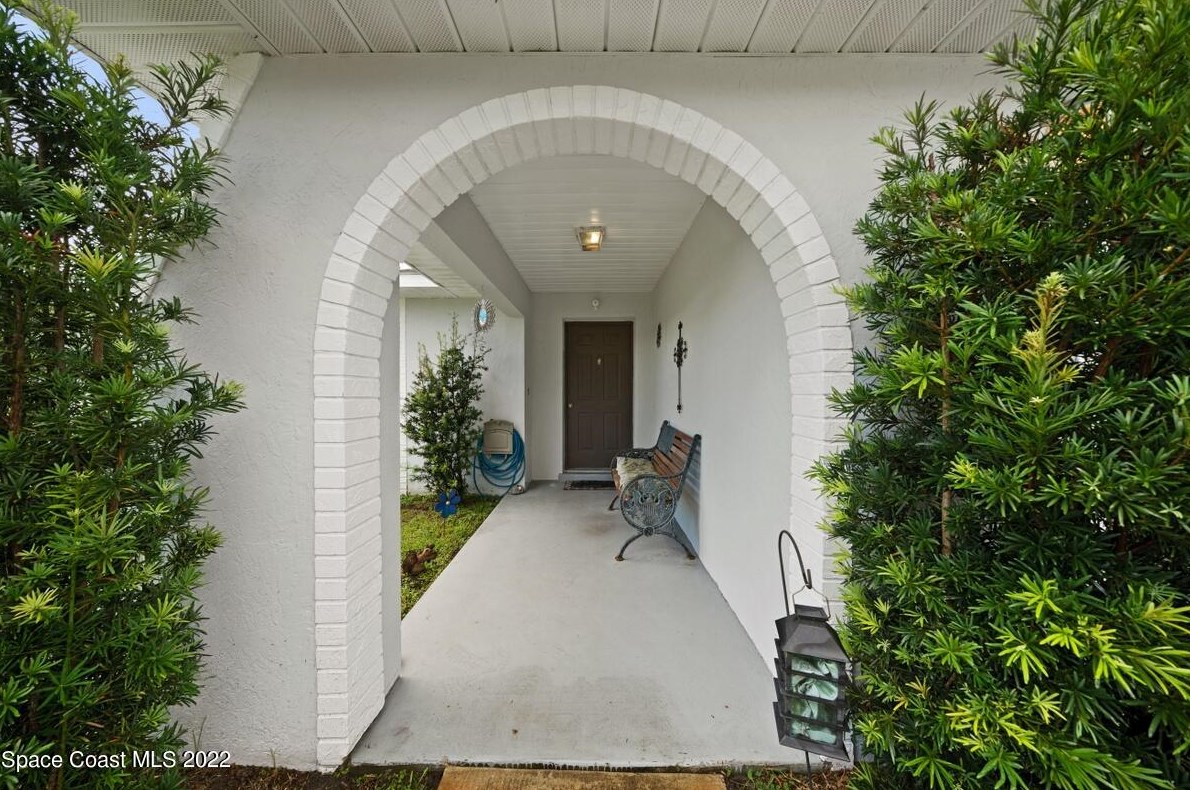 787 Empress St, Melbourne, FL 32909-3738