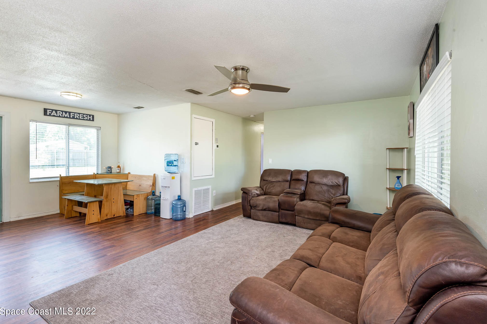 5750 Stamford St, Mims, FL 32754