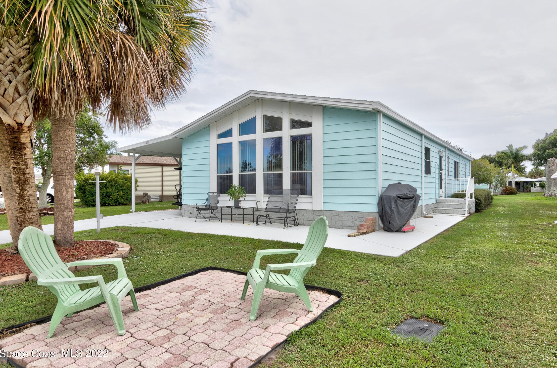 827 Hyacinth Cir, Sebastian, FL 32976