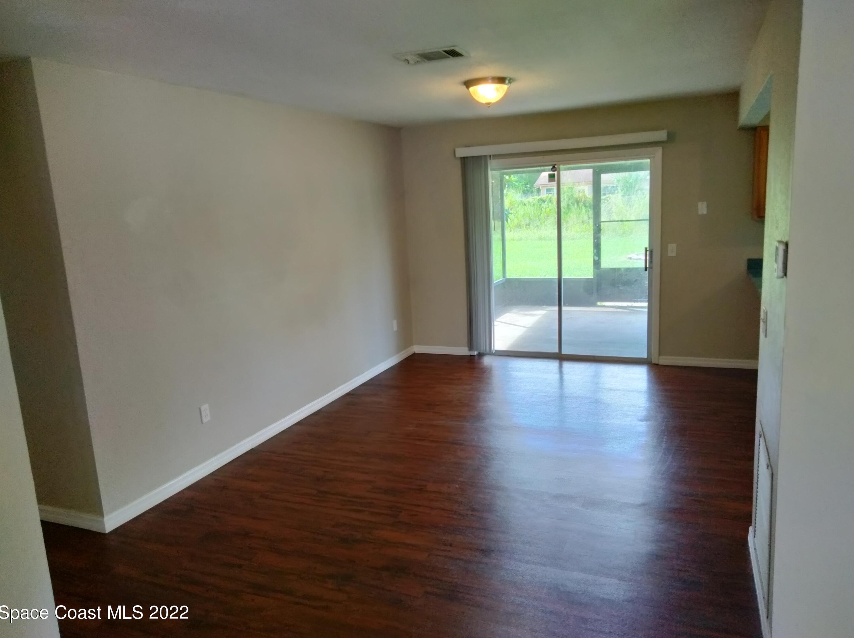 1950 Academy St, Melbourne, FL 32905-5103