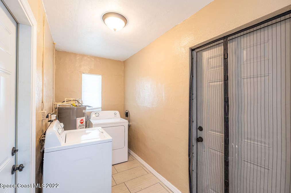 331 Patrick Cir, Melbourne FL  32901-4149 exterior