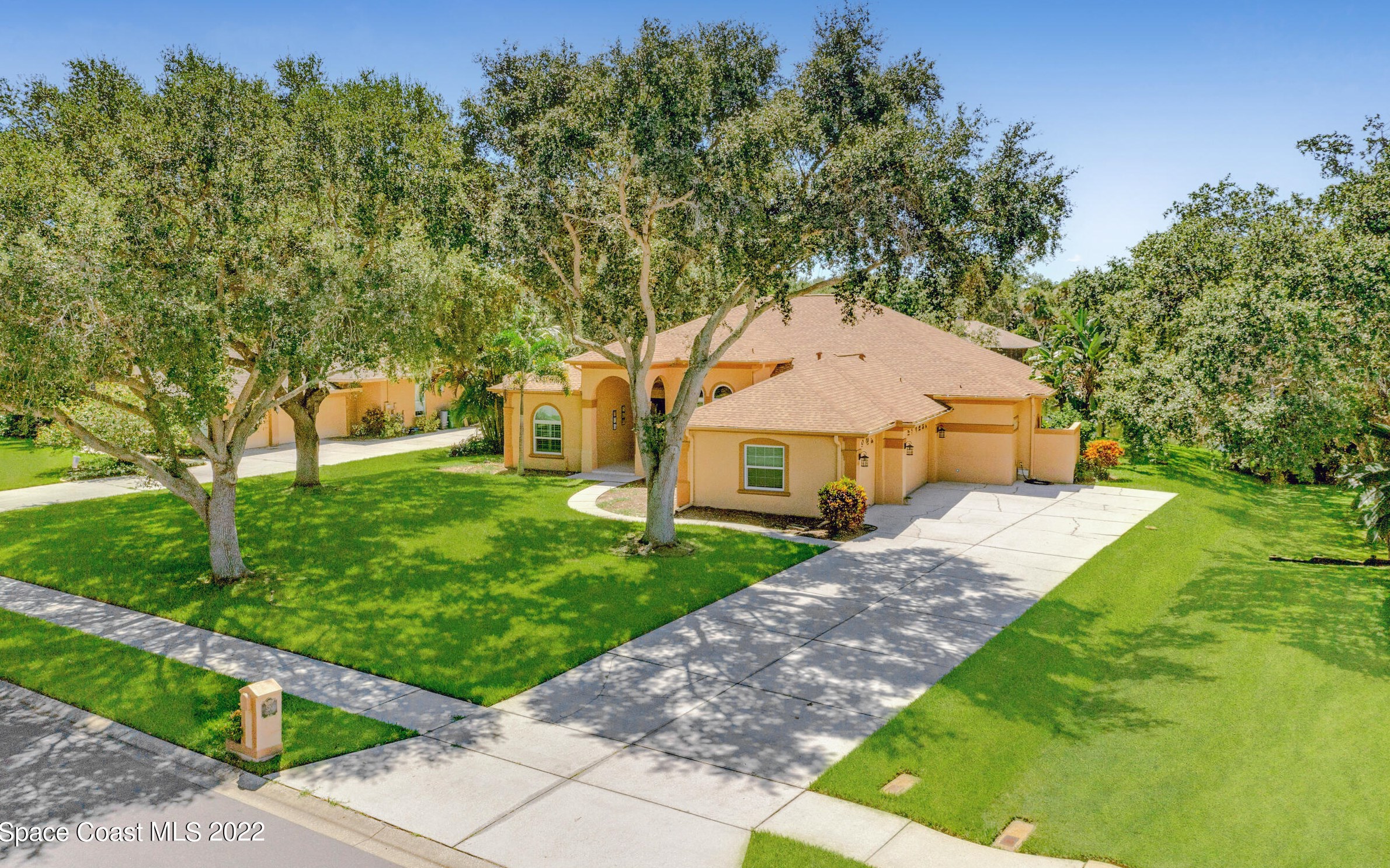 520 Jillotus St, Merritt Island, FL 32952-5242