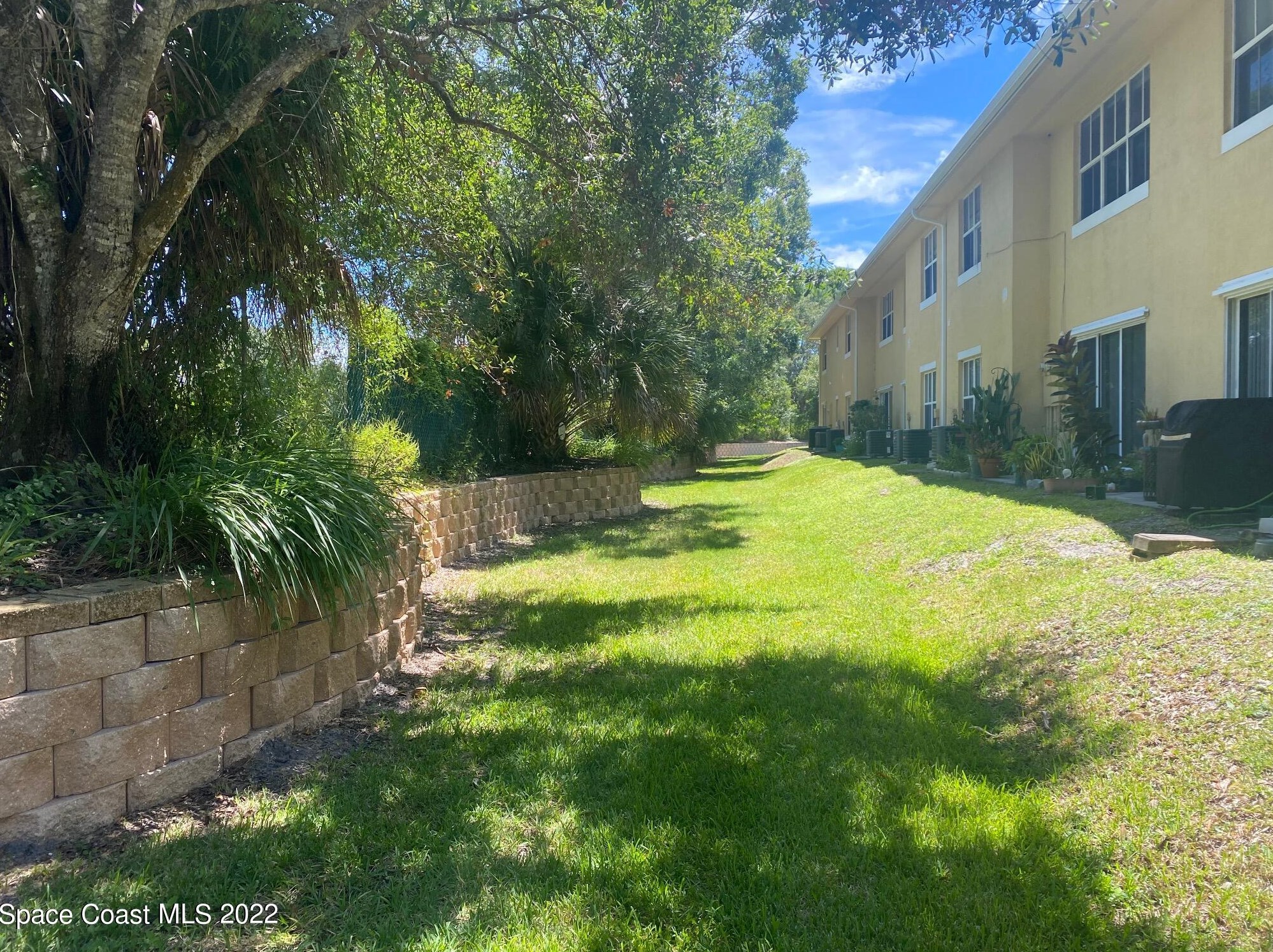 644 Cedar Side Cir, Melbourne, FL 32905-5033