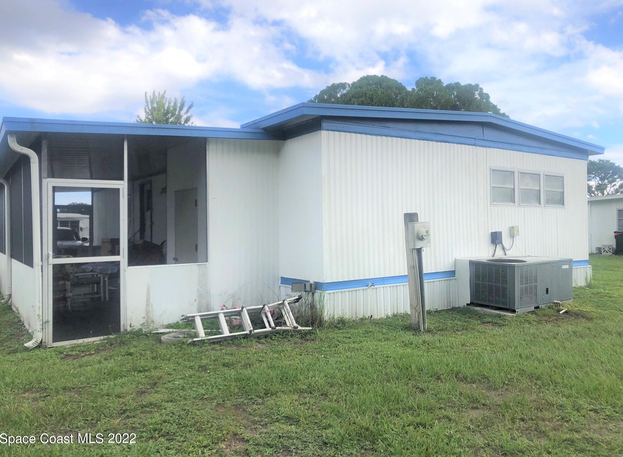 1060 Vista Ct, Melbourne, FL 32907-2145