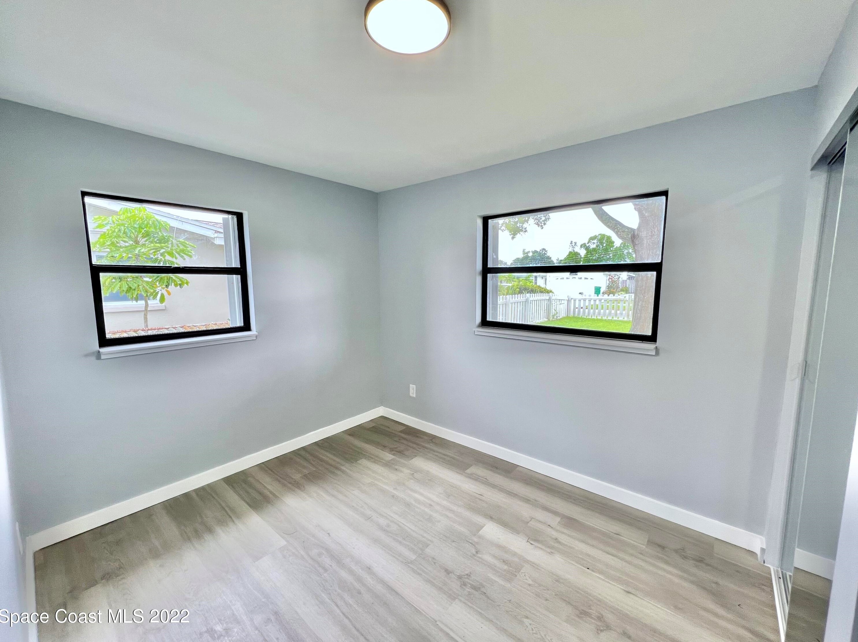 1355 Belford Ct, Merritt Island FL  32952-4704 exterior