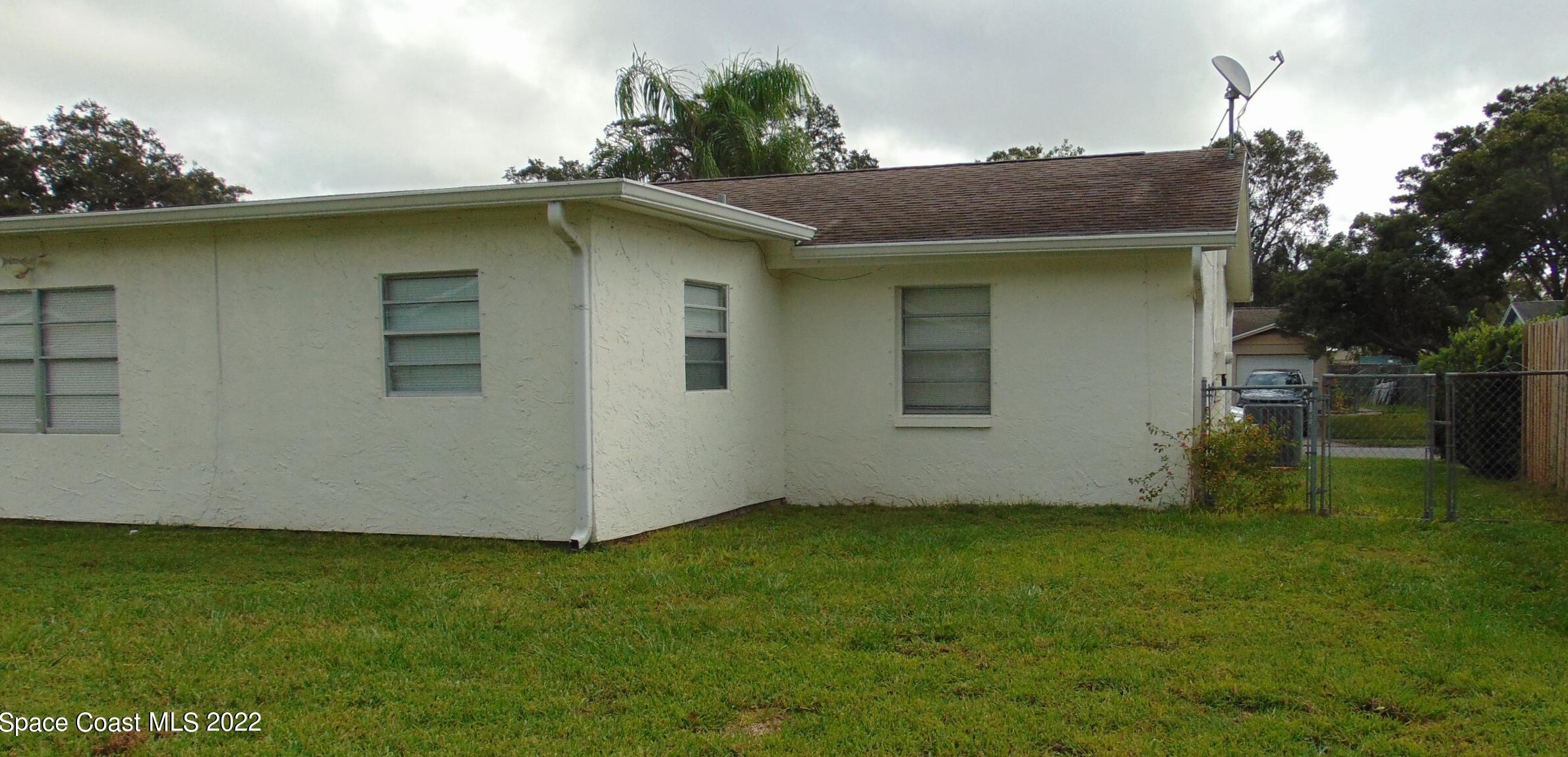 561 Parker Rd, Melbourne, FL 32904