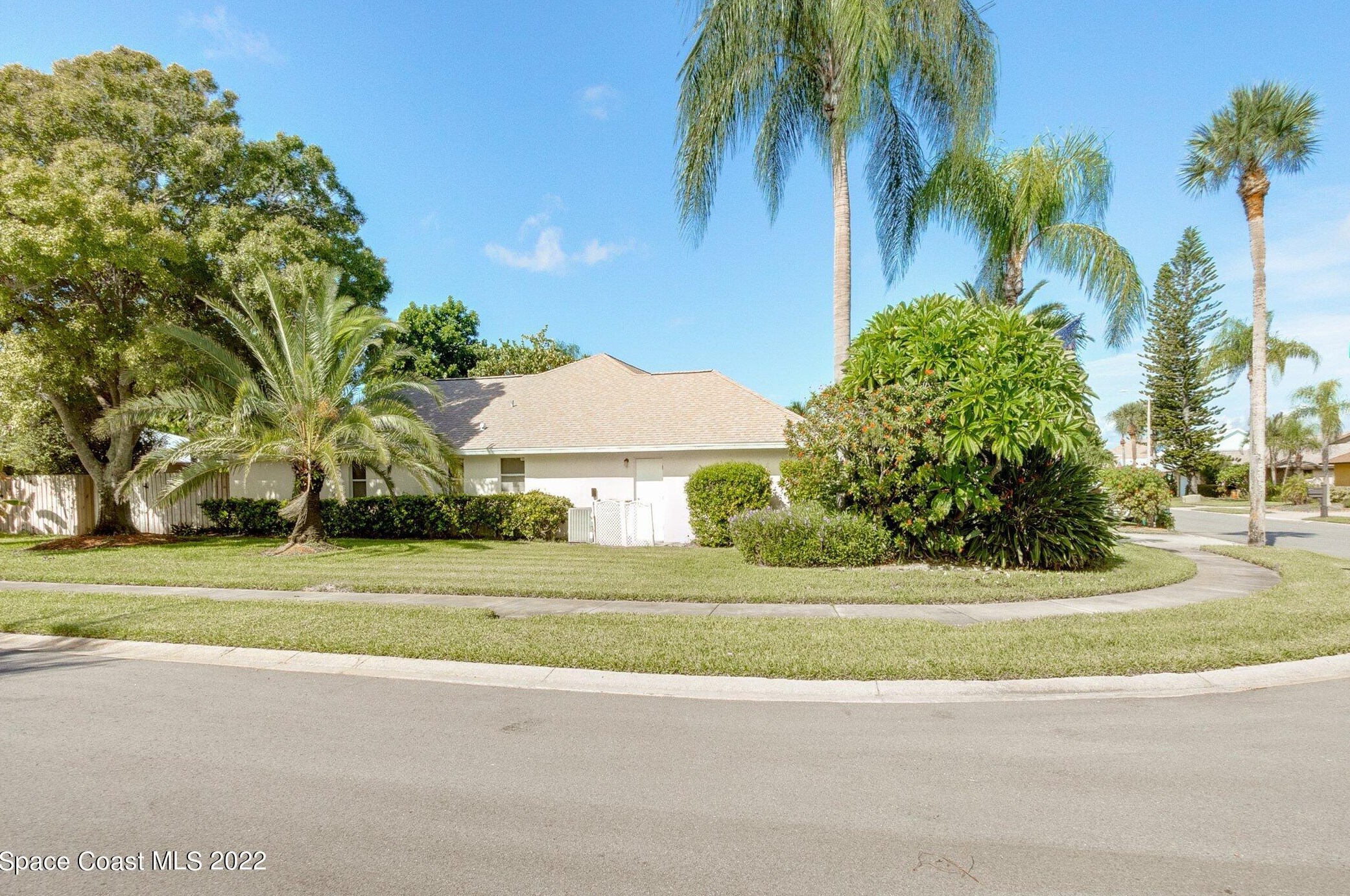 401 Tortoise View Cir, Melbourne, FL 32937-3803