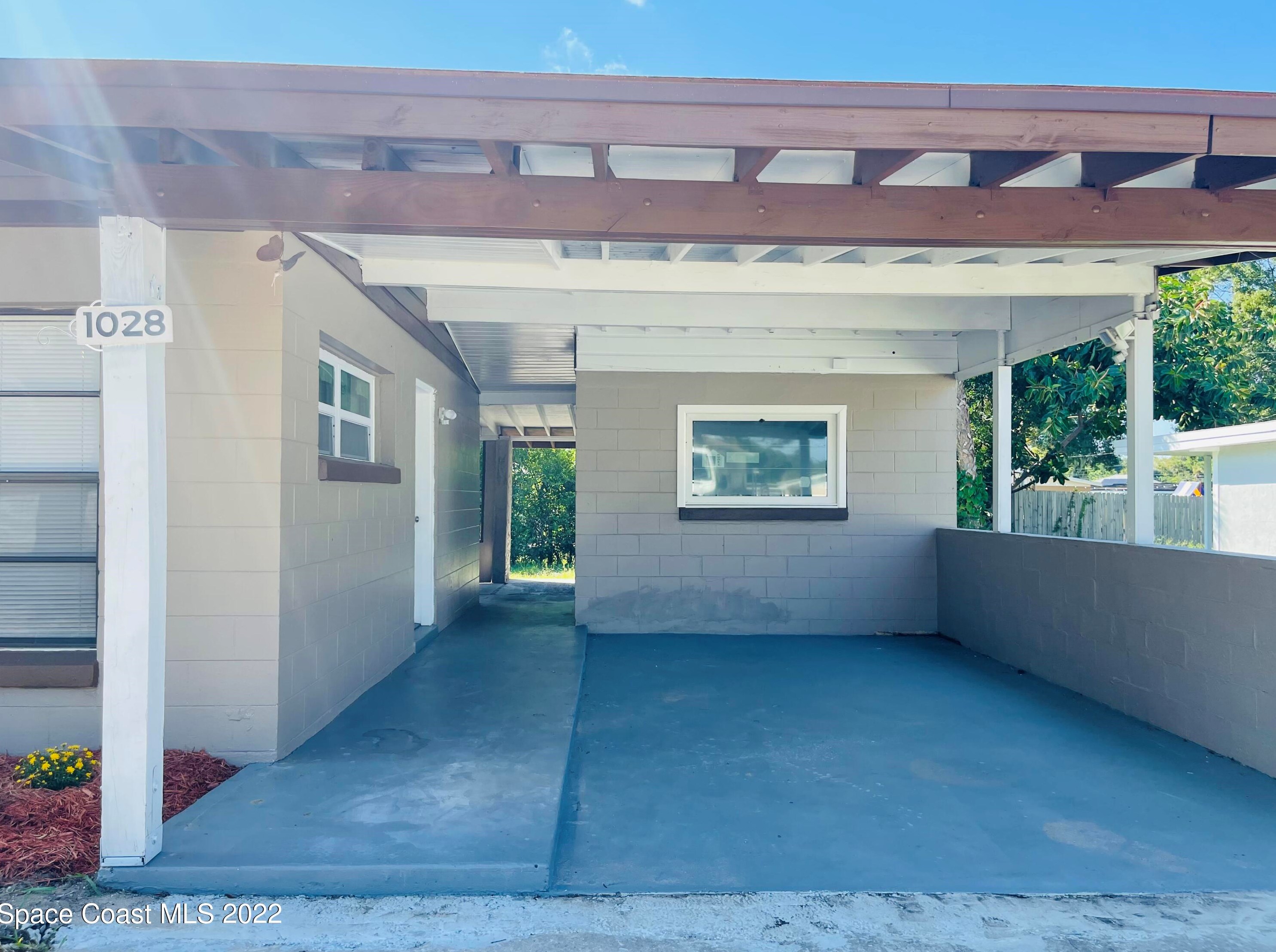 1028 S Park Ave, Titusville, FL 32780