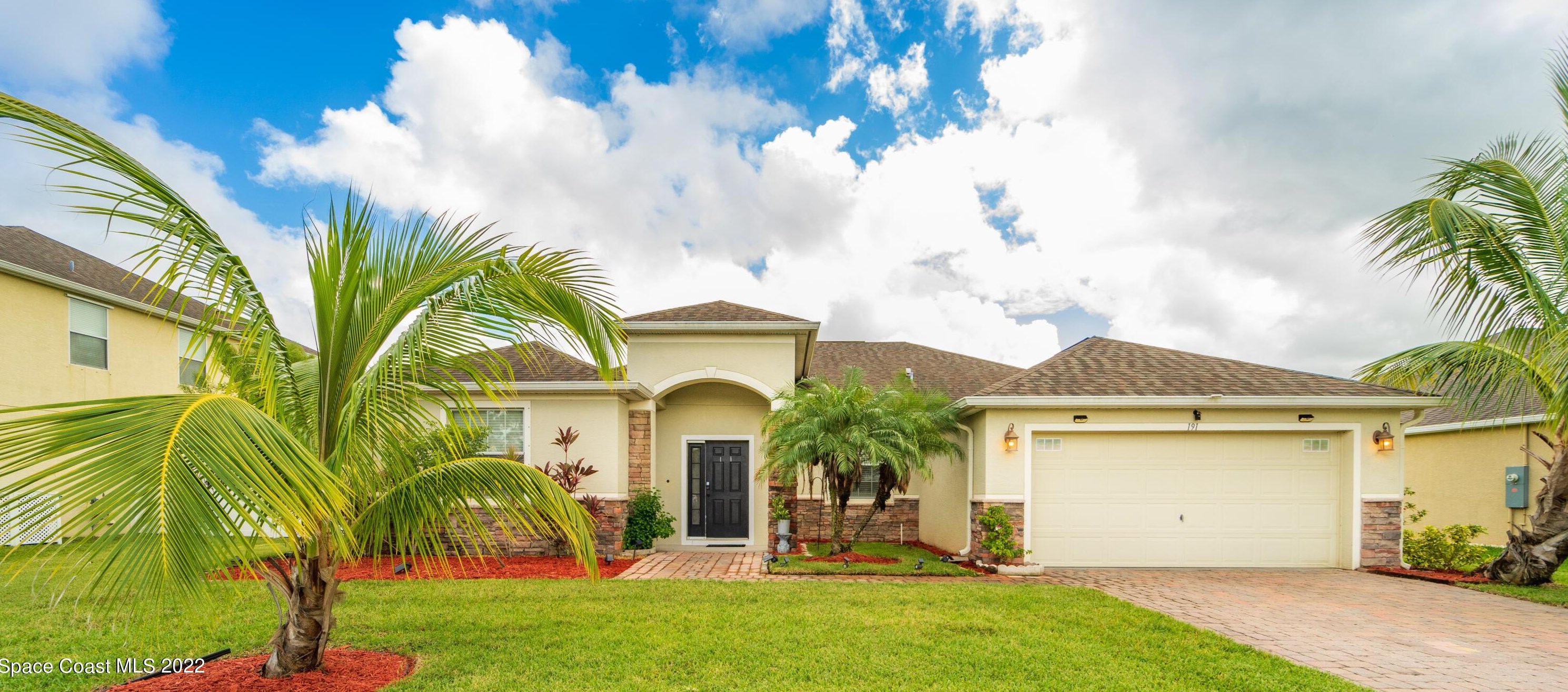 191 Grouper Cir, Melbourne, FL 32909-3679