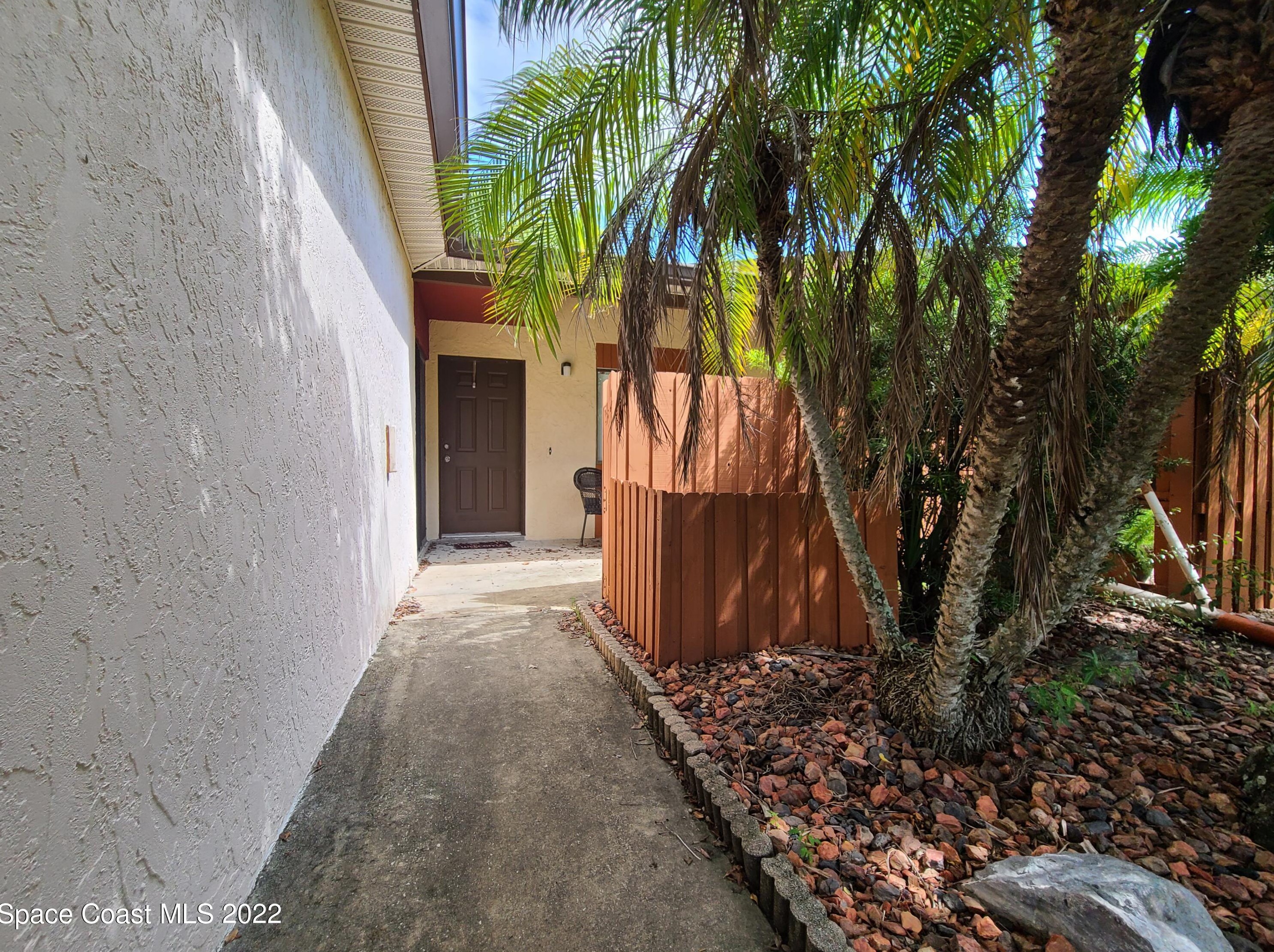 1602 Jolson Ct, Merritt Island, FL 32953-3184