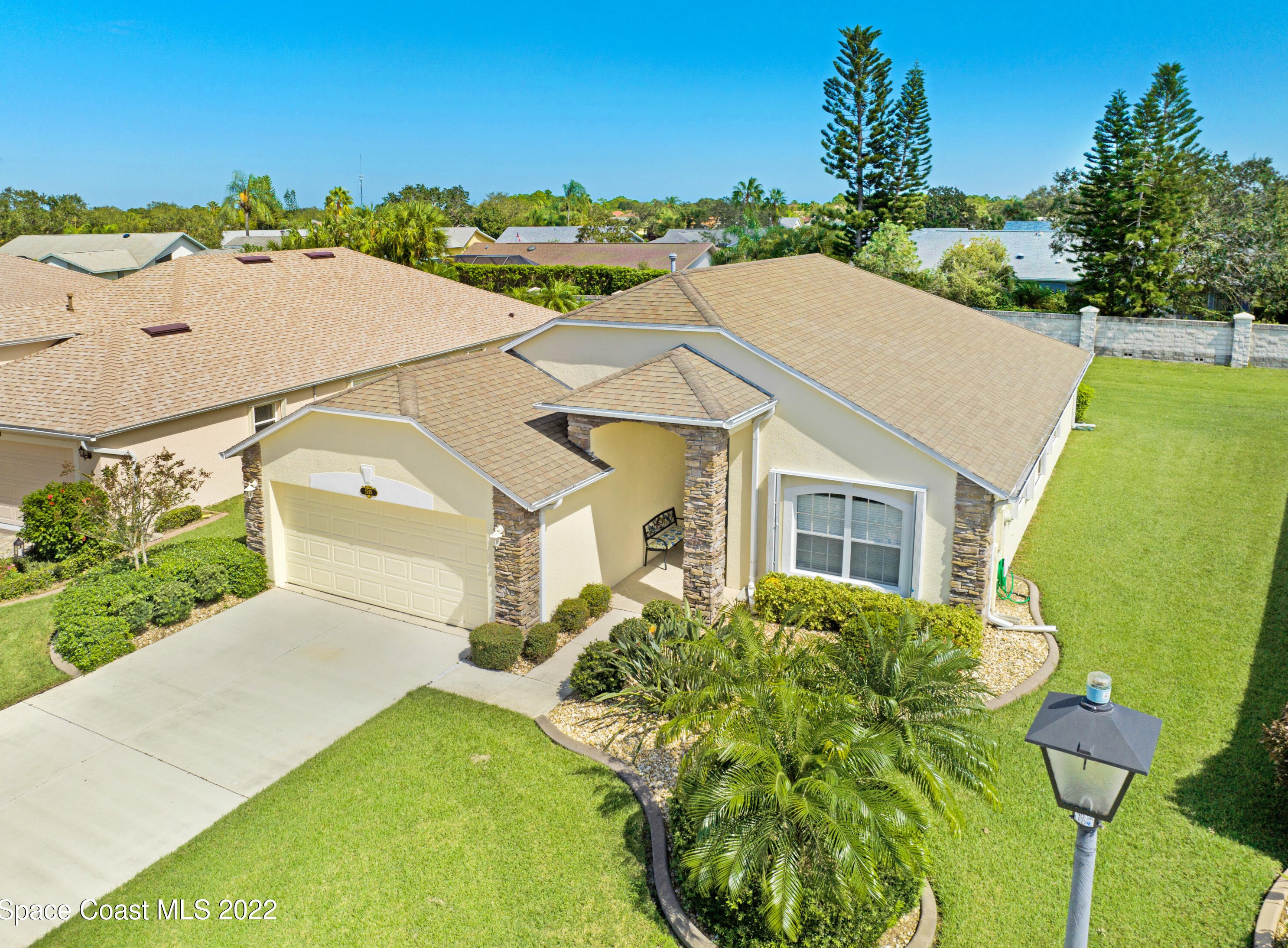 1595 Boca Rio Dr, Melbourne, FL 32940-6222