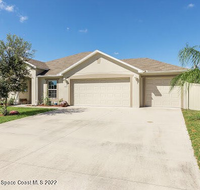 306 Pigeon Ave, Melbourne, FL 32907-2498