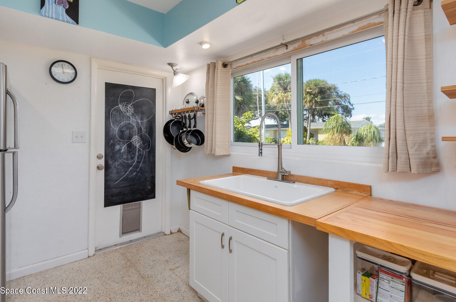 426 Neptune Dr, Melbourne FL  32907-1507 exterior