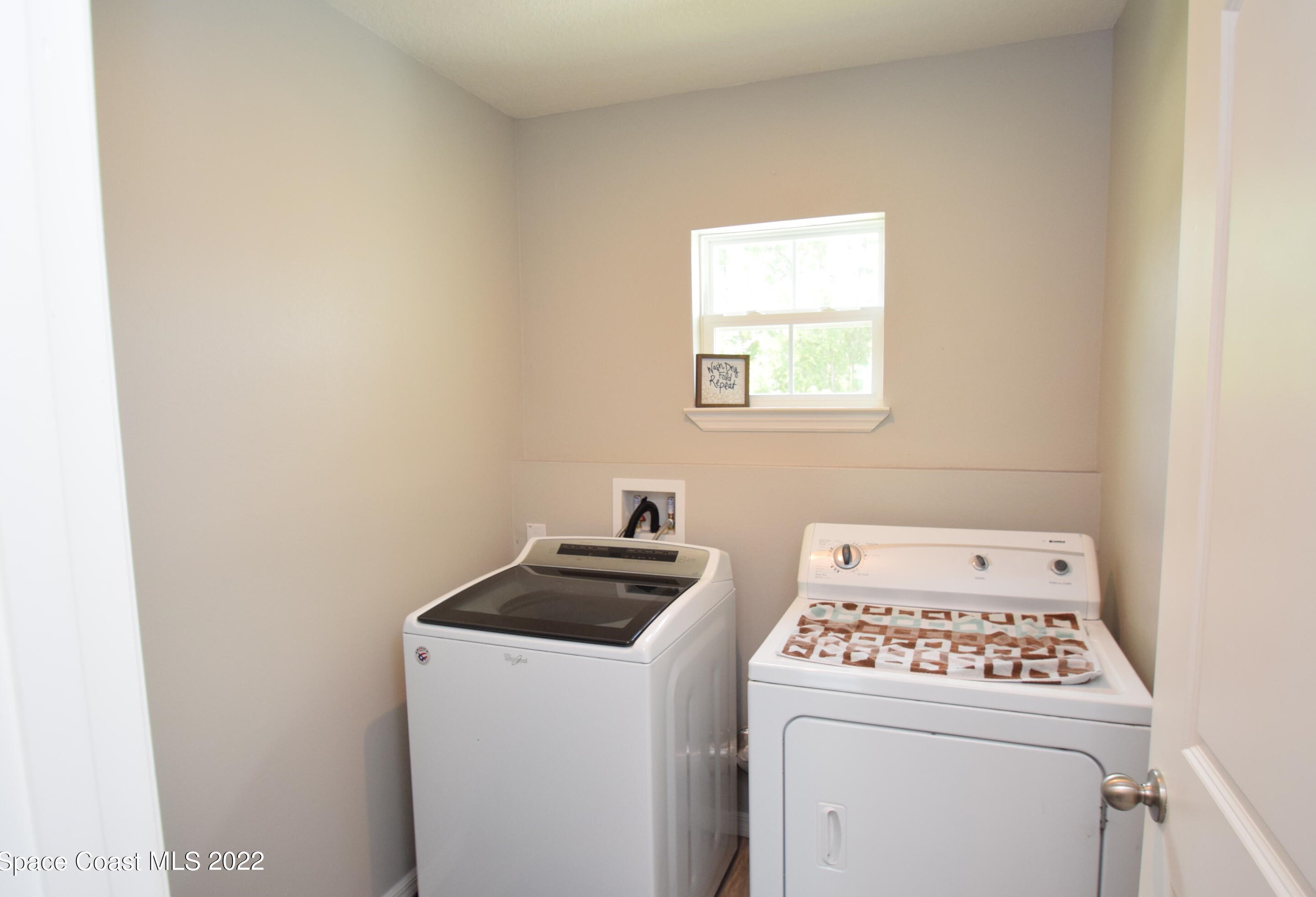 499 Ellington Ave, Melbourne FL  32909-4126 exterior