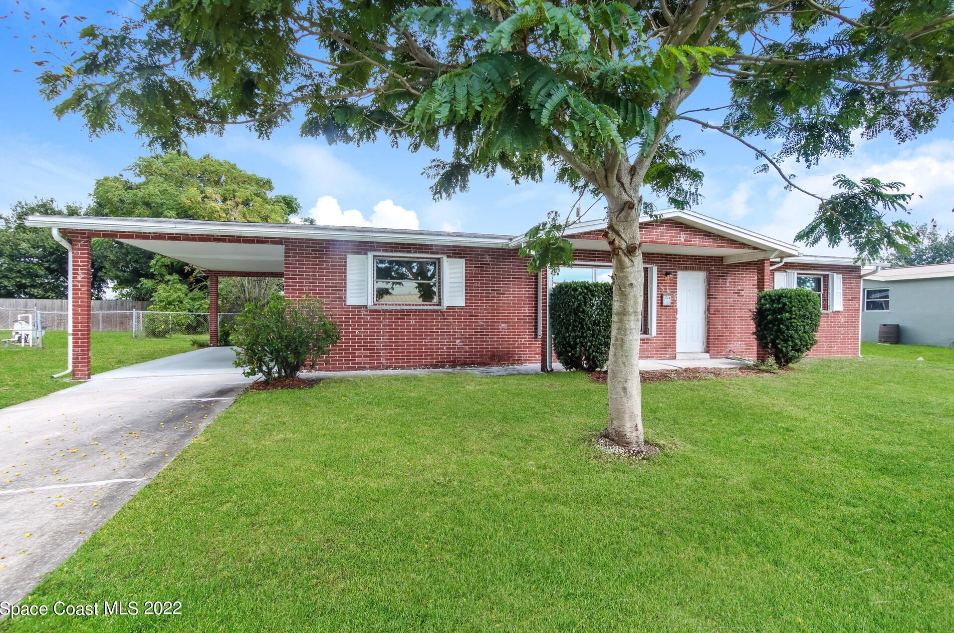 1724 Cadillac Cir, Melbourne FL  32935-4914 exterior