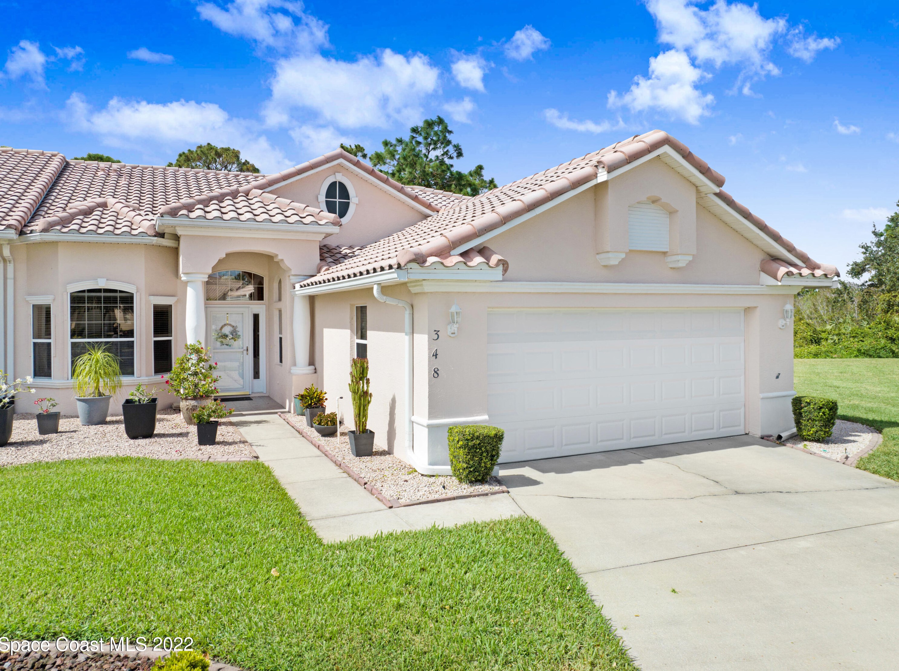 348 Renaissance Ave, Melbourne, FL 32940-8132