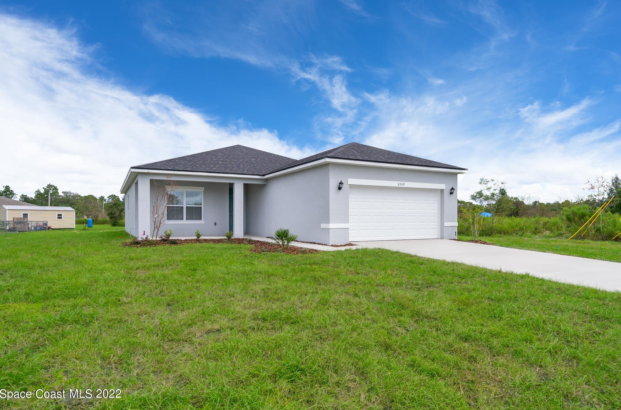 214 Gordon Rd, Melbourne, FL 32907-6950