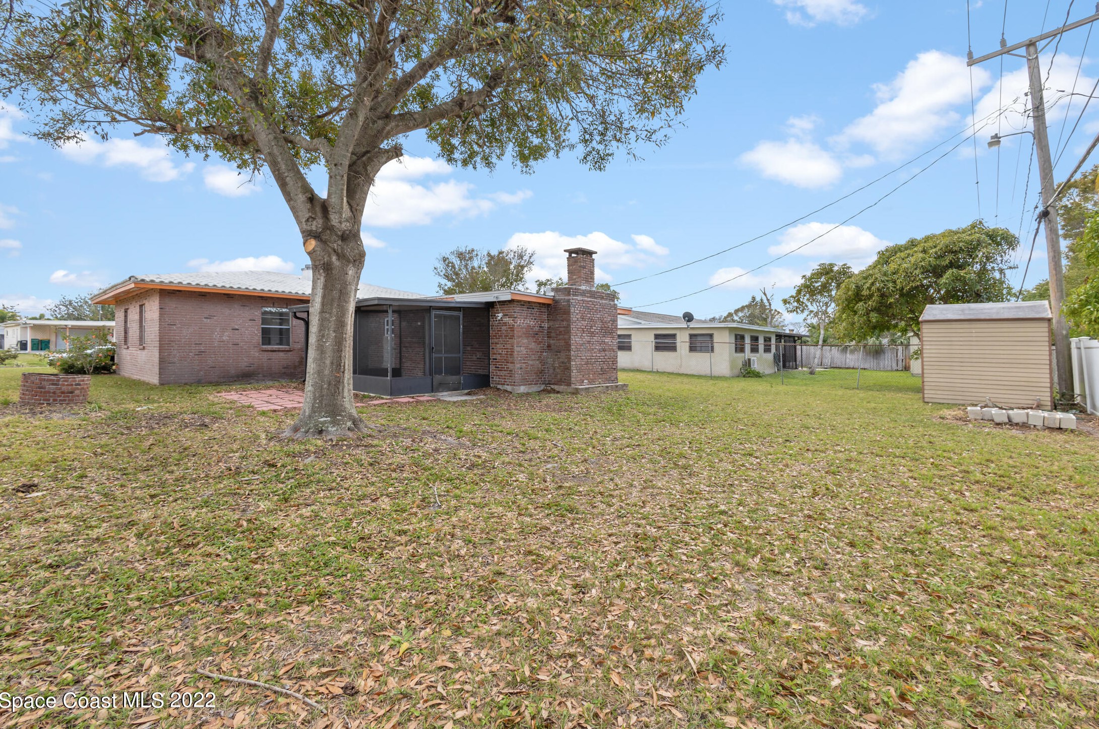 476 Orange Ave, Merritt Island FL  32952-3750 exterior