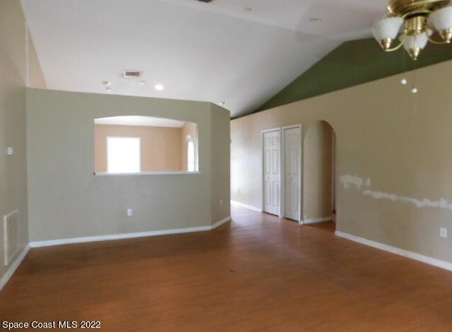 2855 Tishman Rd, Melbourne, FL 32909-8910